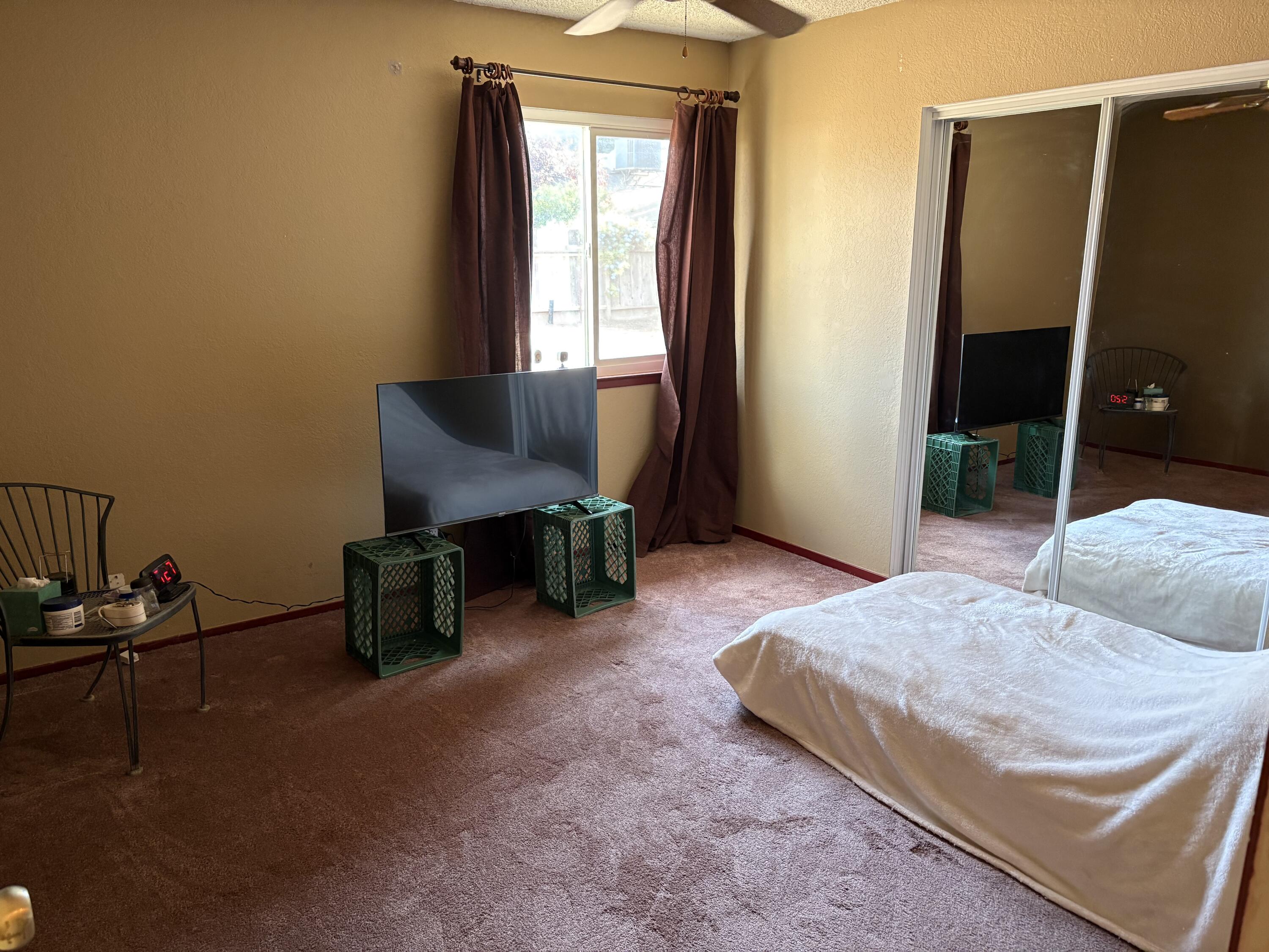 808 Vine St, Exeter, CA 93221