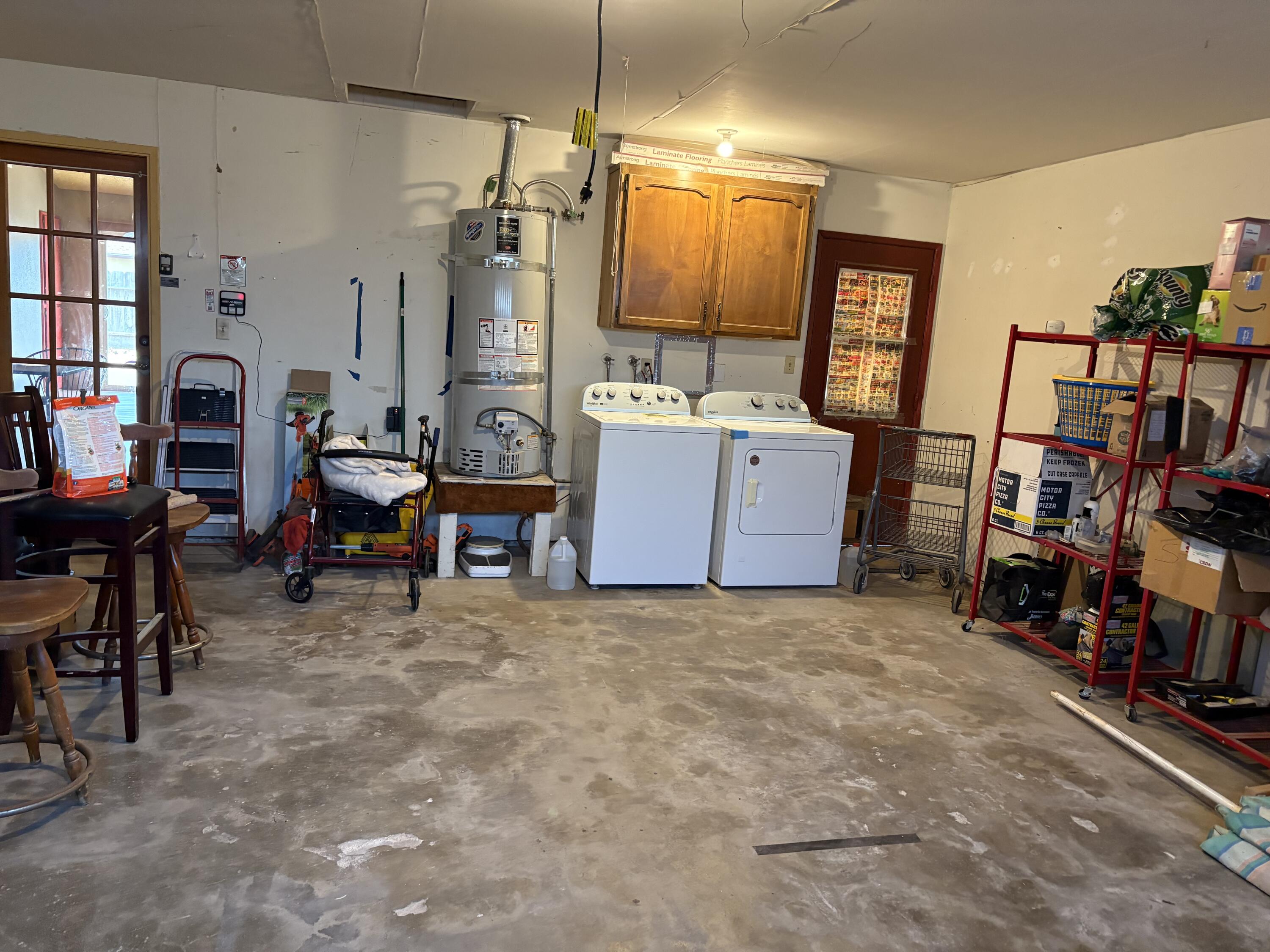 808 Vine St, Exeter, CA 93221