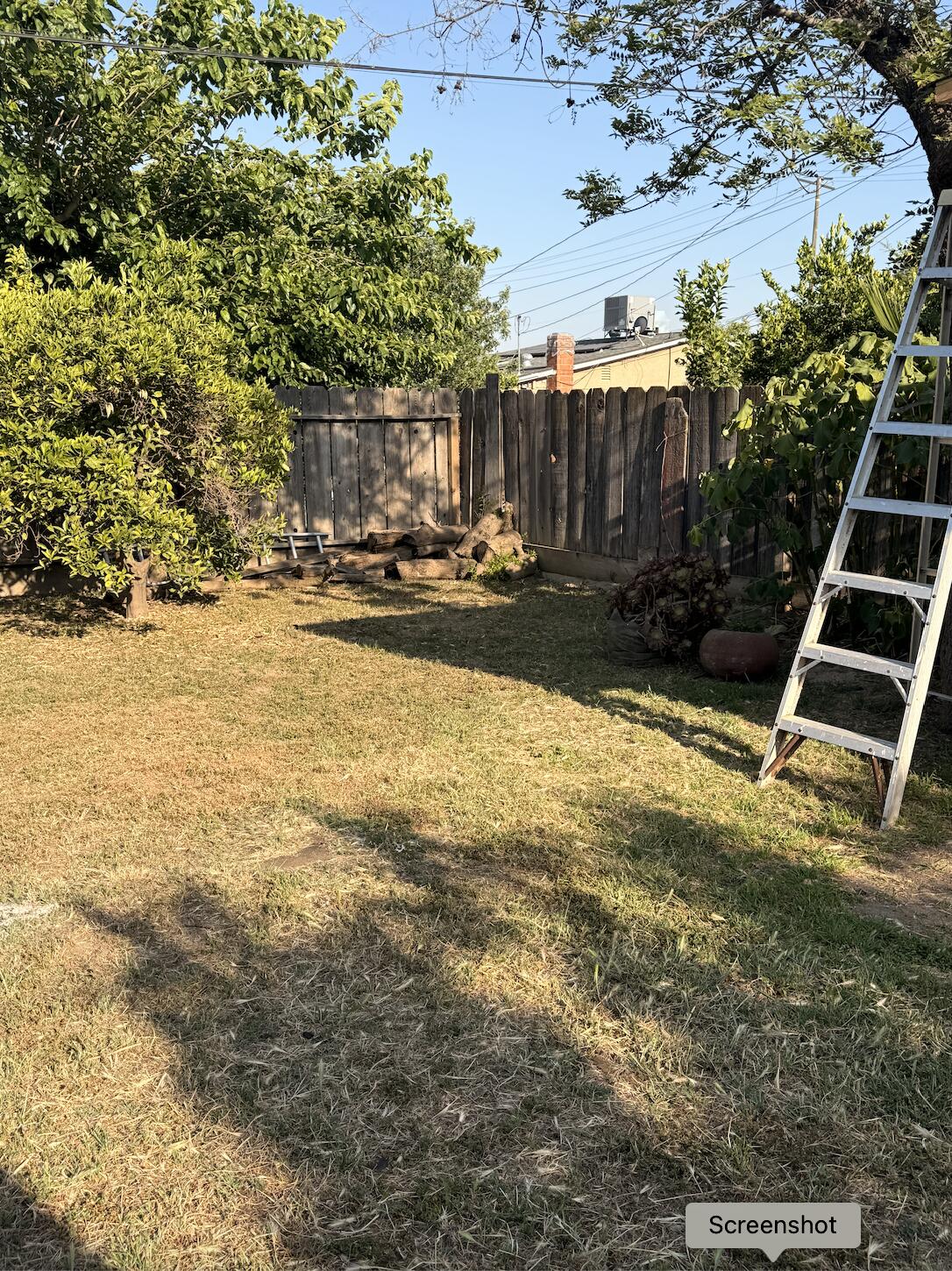 230 S Cottage St, Porterville, CA 93257