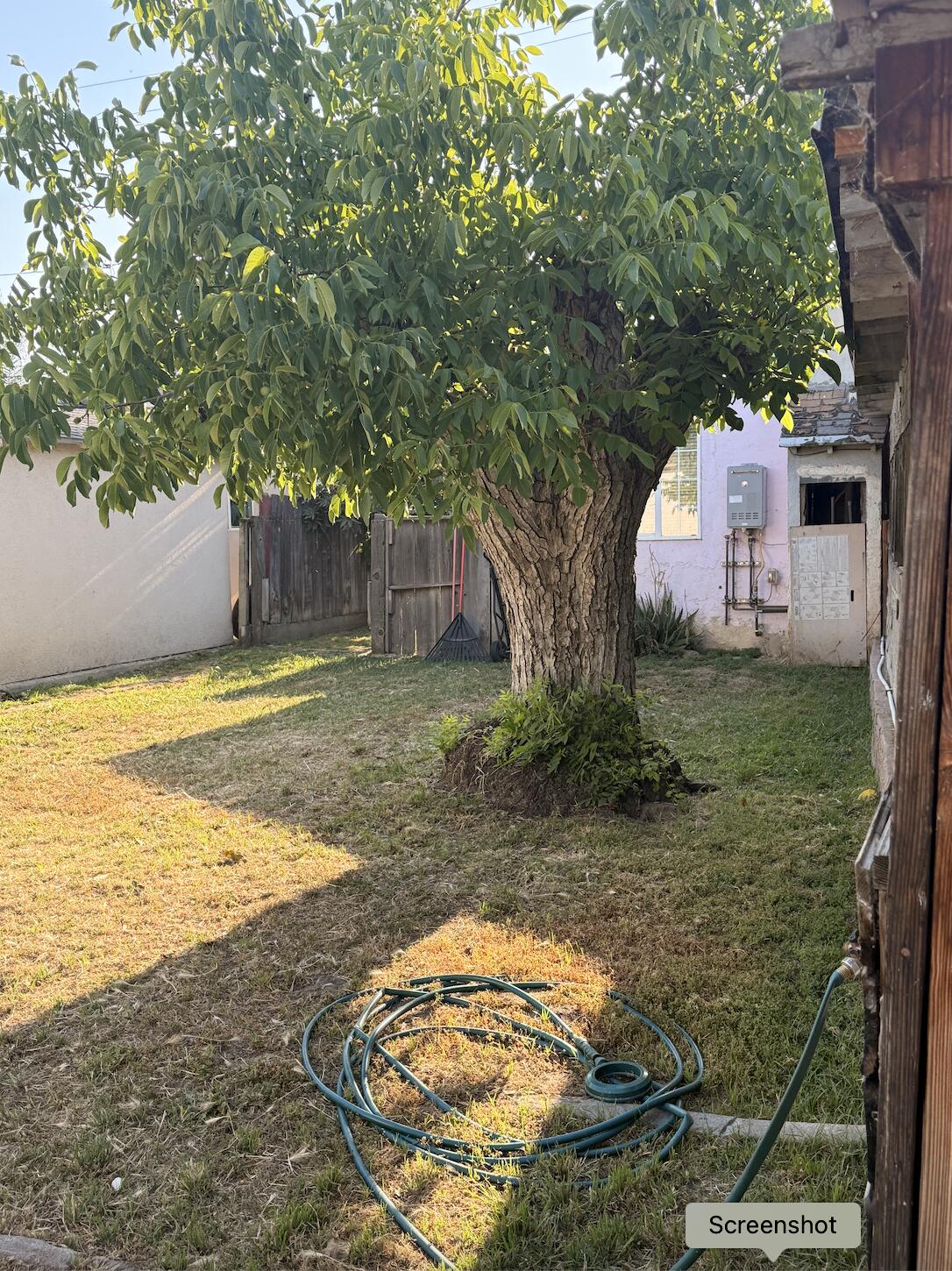 230 S Cottage St, Porterville, CA 93257