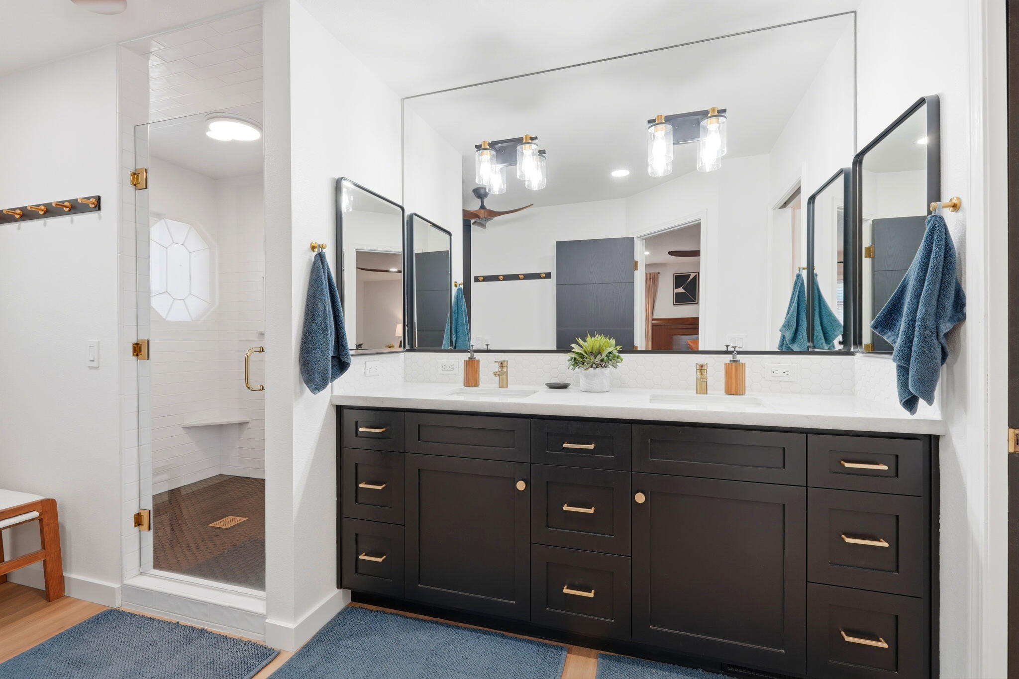 2181 N M, Tulare, CA 93274