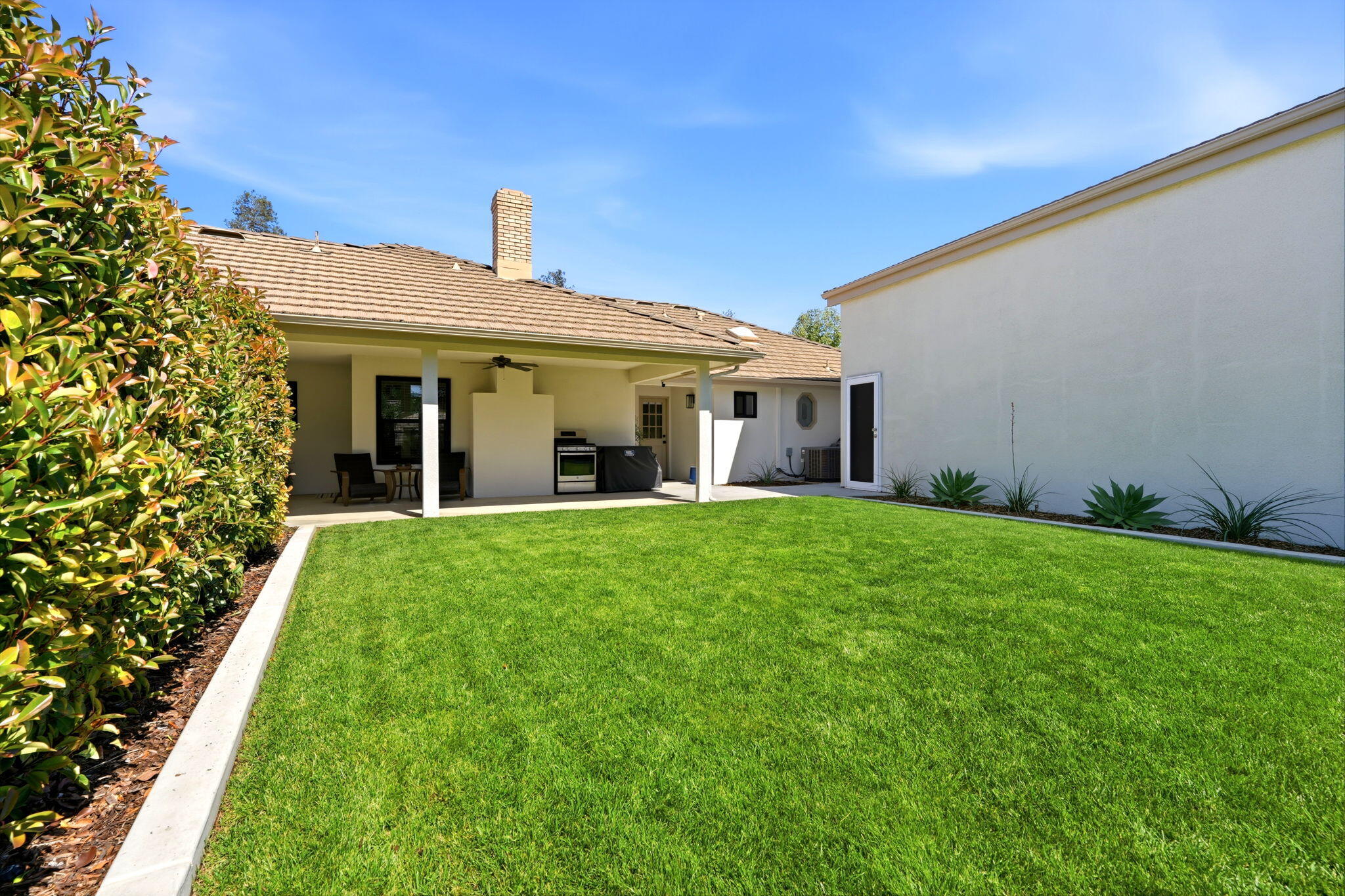 2181 N M, Tulare, CA 93274