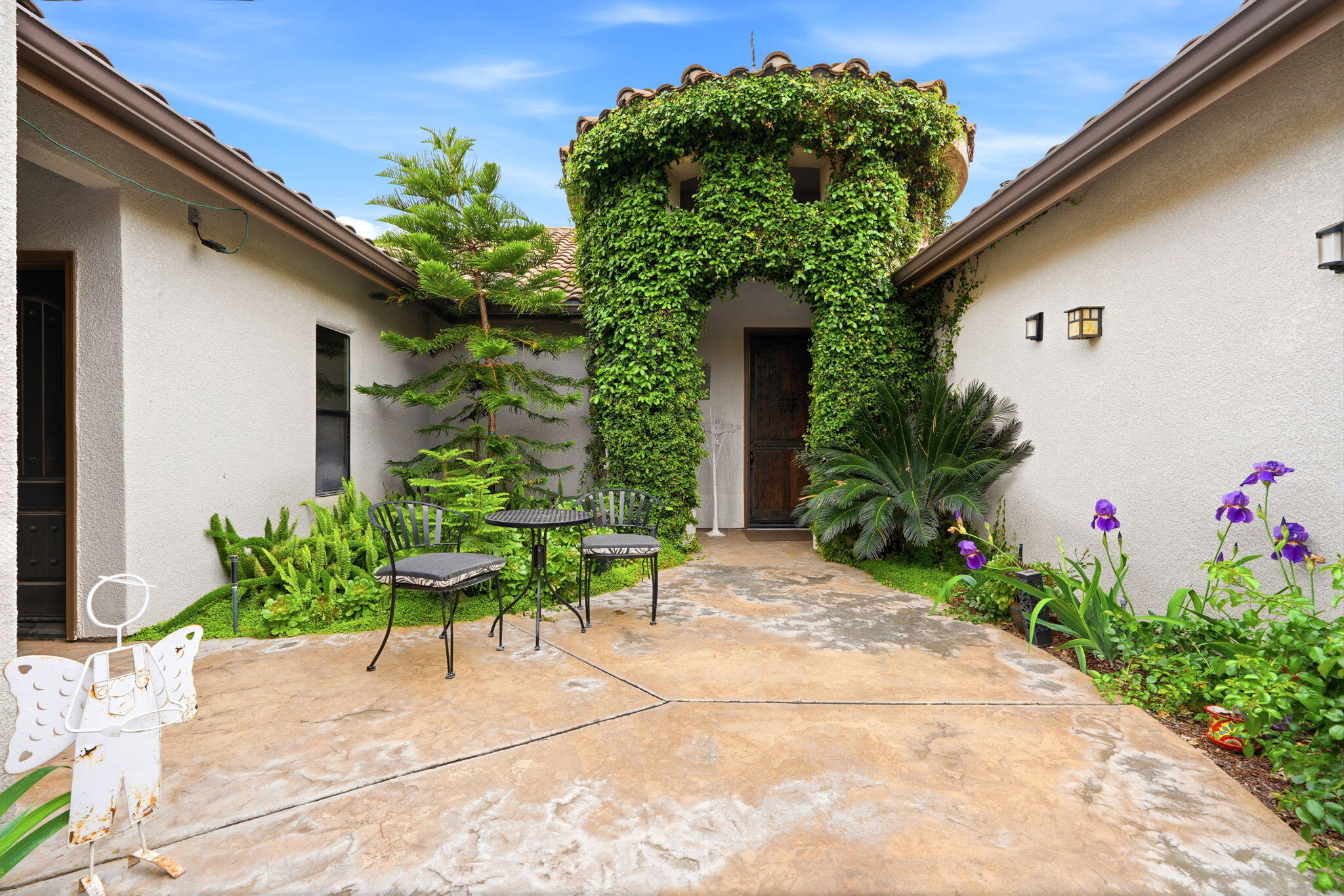 32815 Riverside Dr, Springville, CA 93265