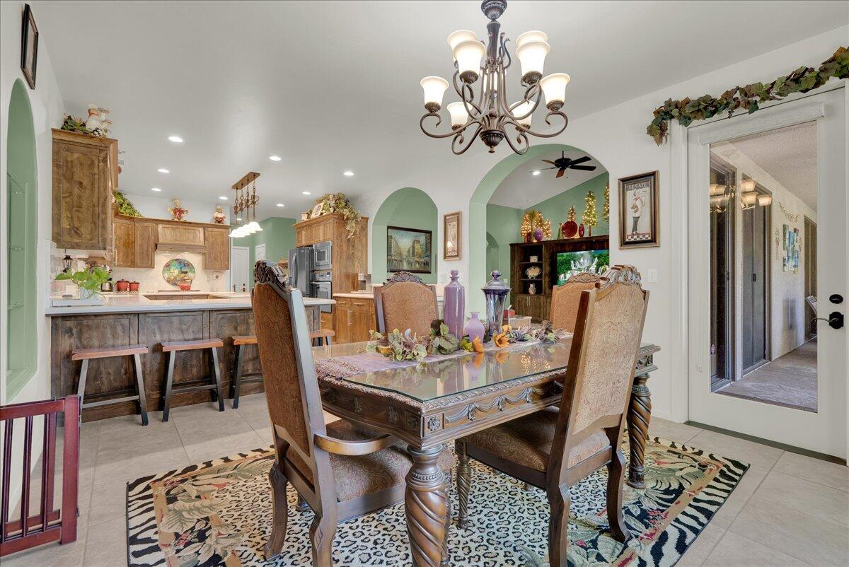 32815 Riverside Dr, Springville, CA 93265