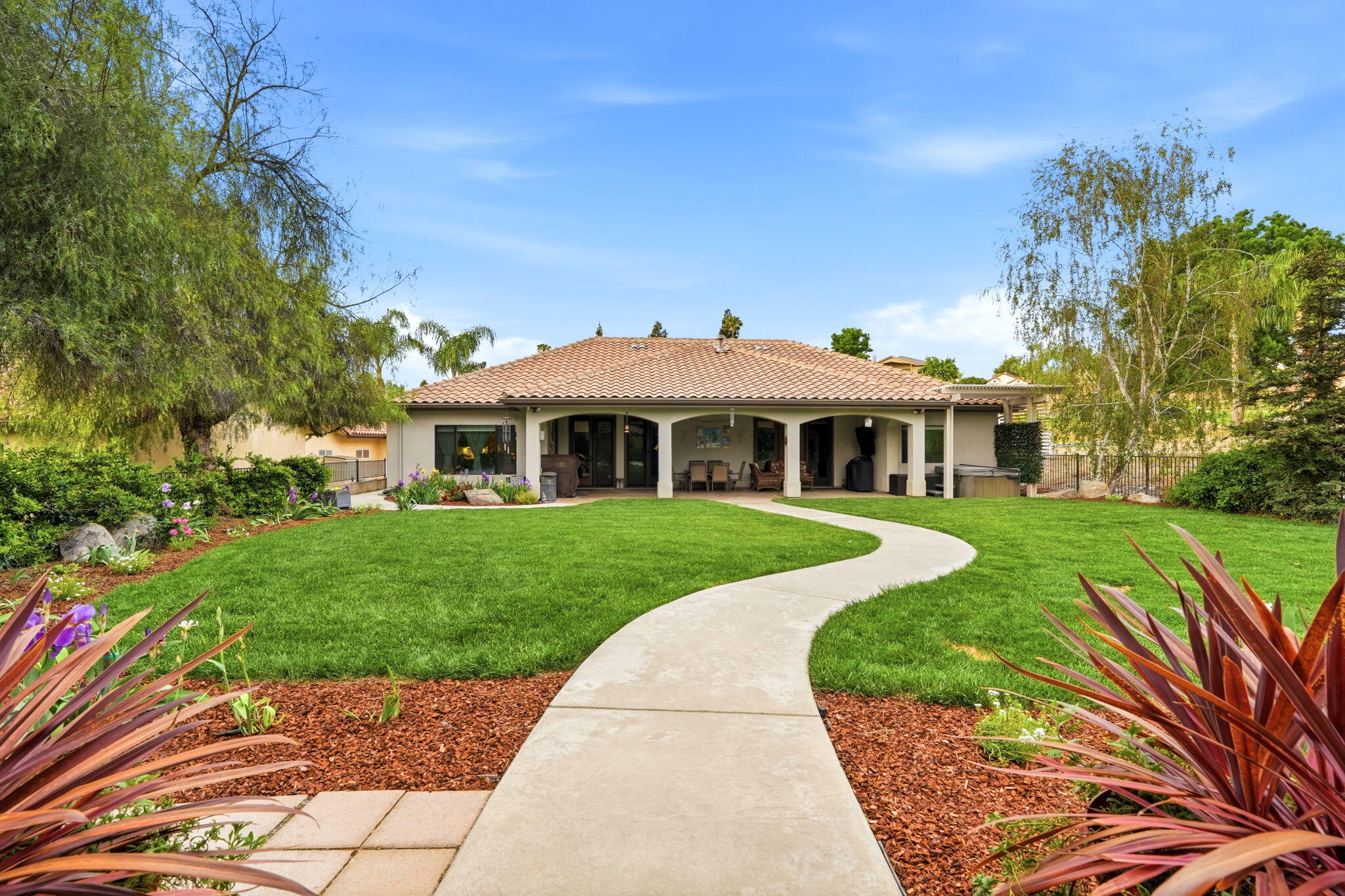 32815 Riverside Dr, Springville, CA 93265