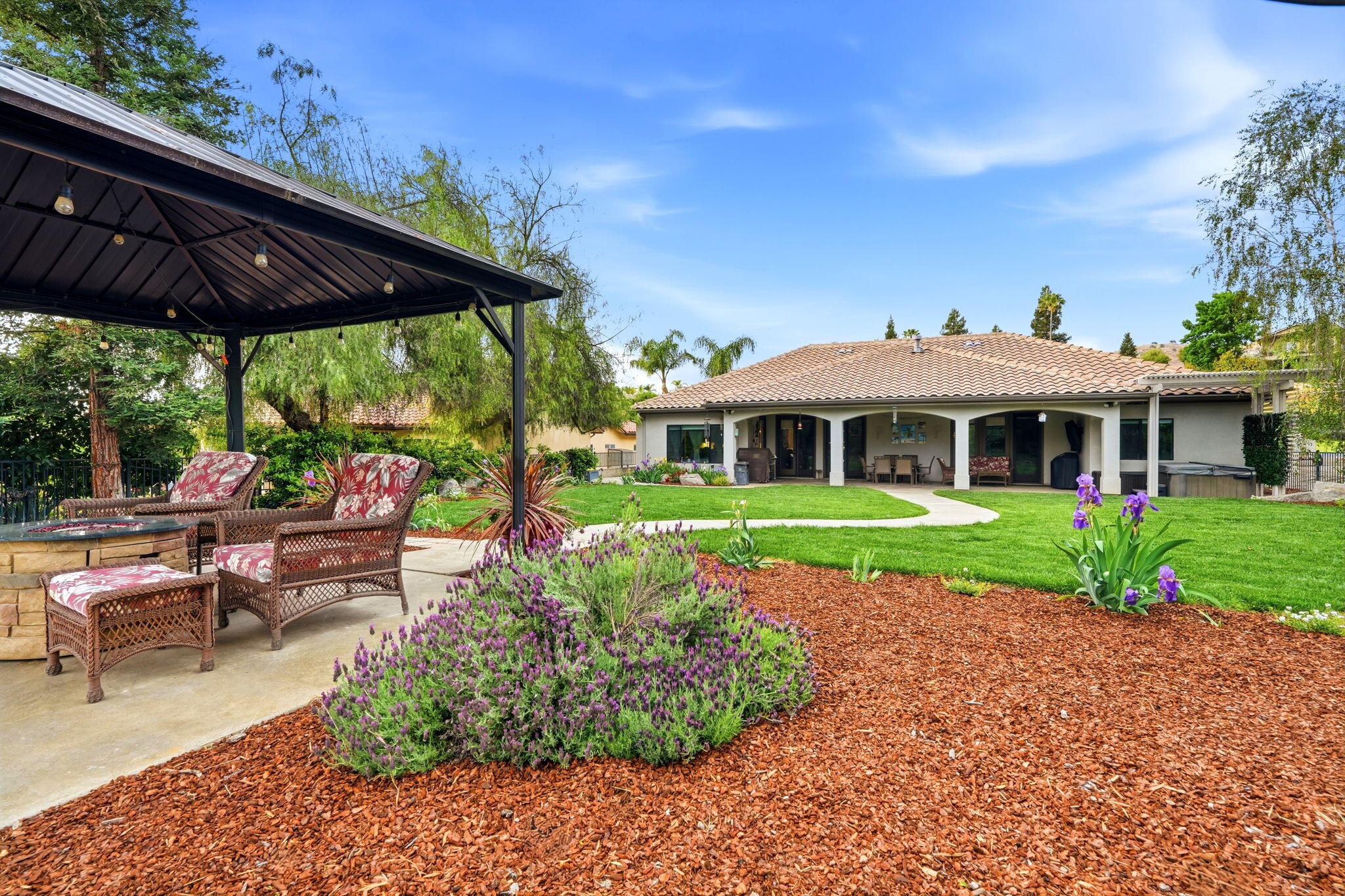 32815 Riverside Dr, Springville, CA 93265