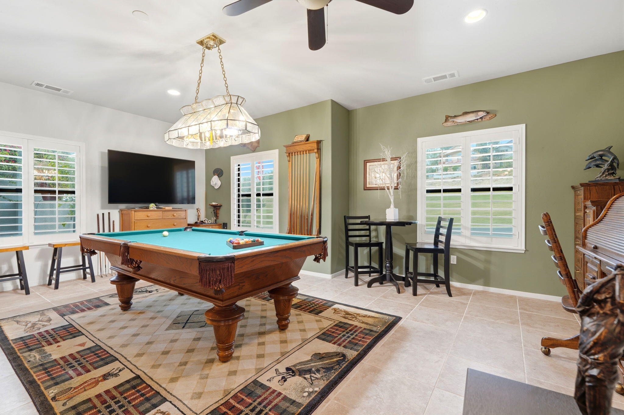 32815 Riverside Dr, Springville, CA 93265