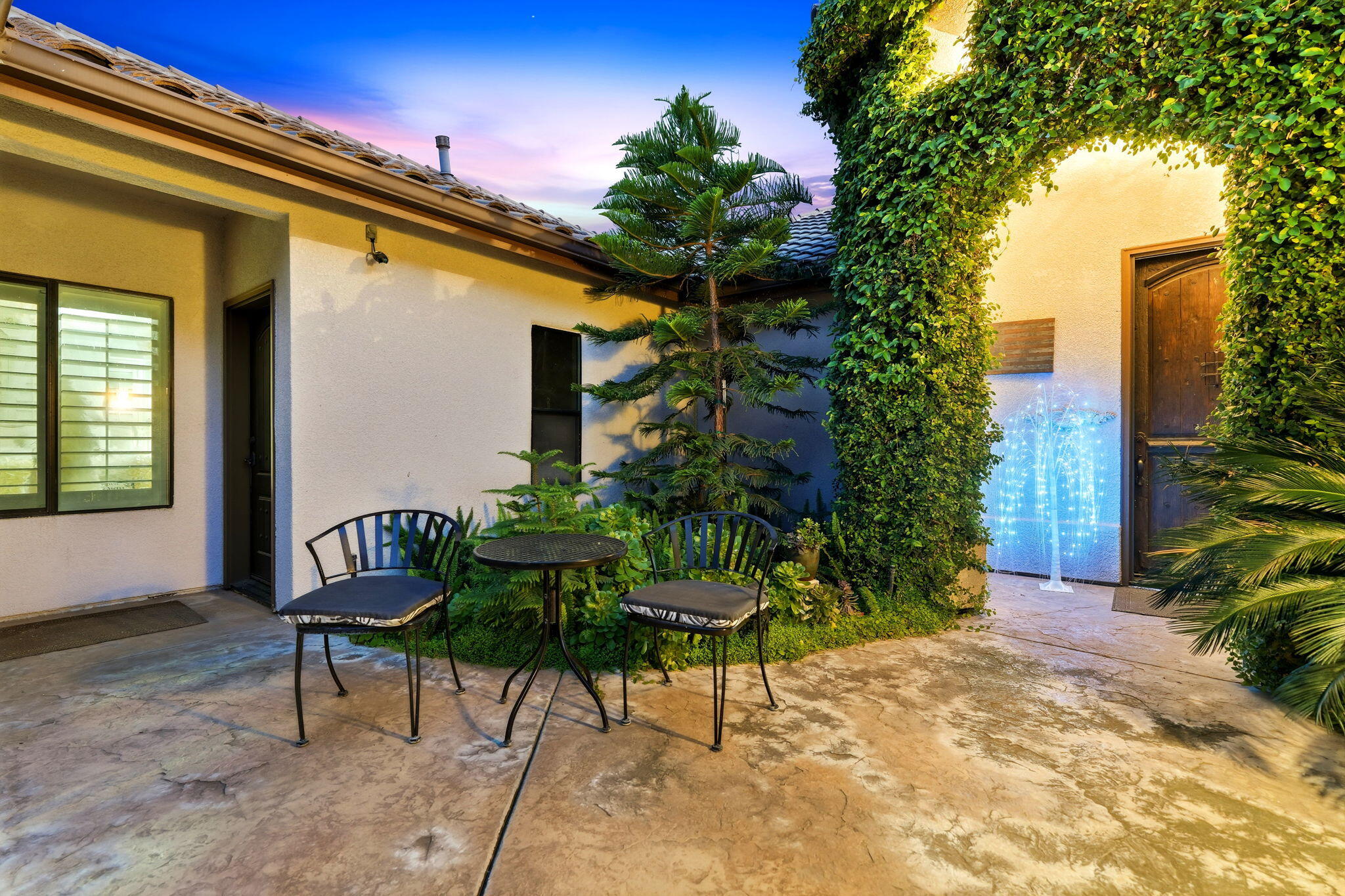 32815 Riverside Dr, Springville, CA 93265