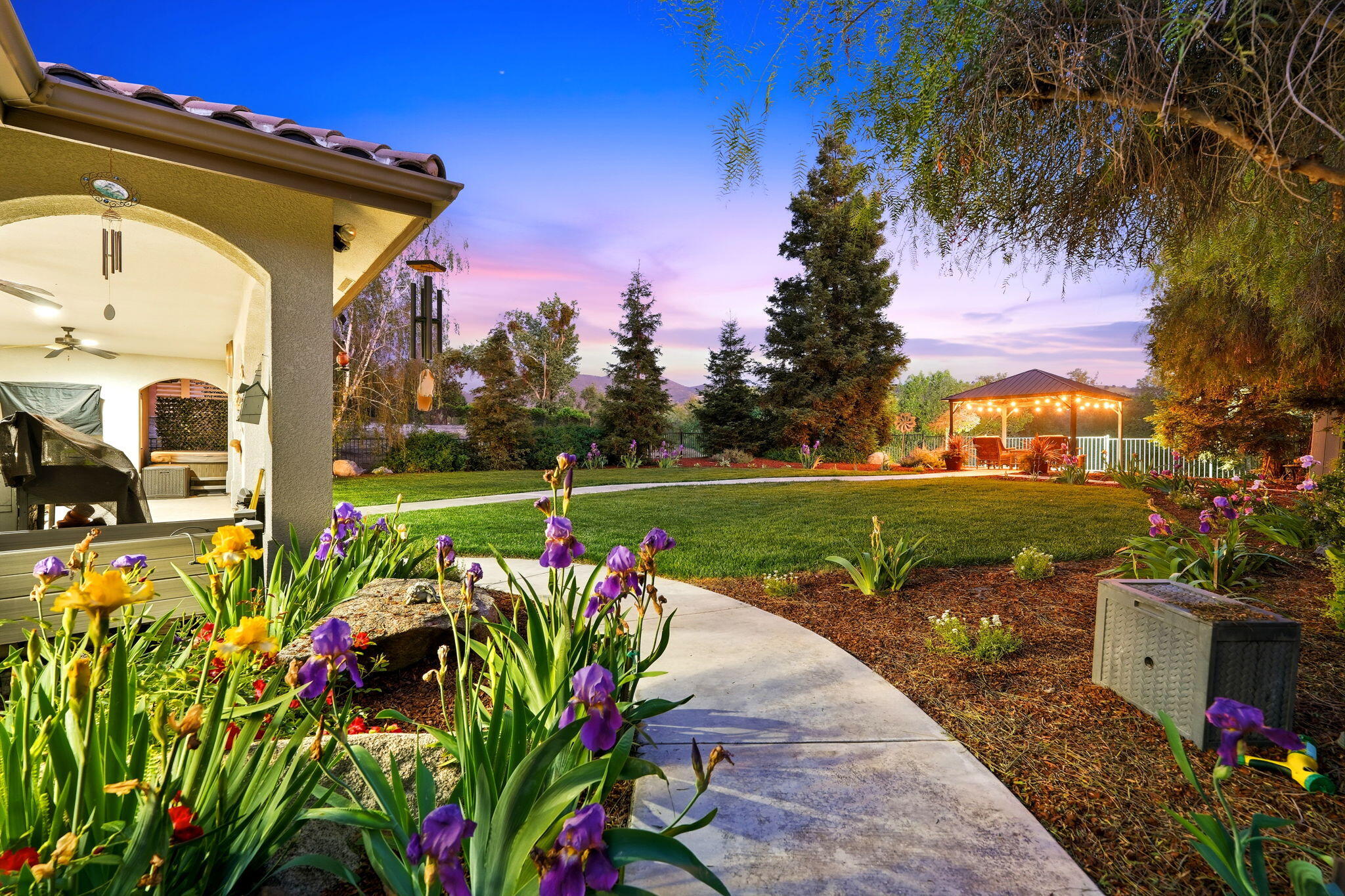 32815 Riverside Dr, Springville, CA 93265