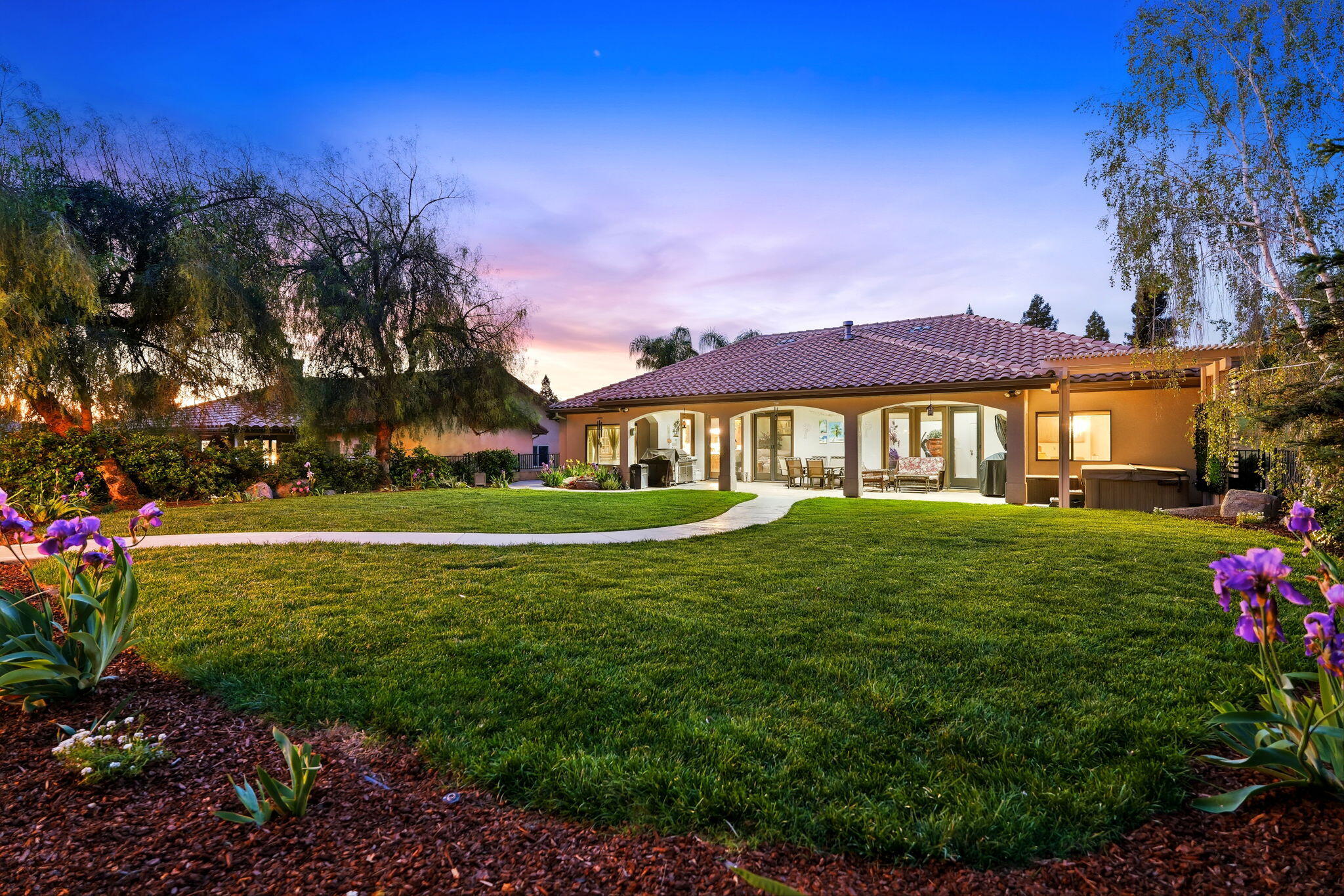 32815 Riverside Dr, Springville, CA 93265