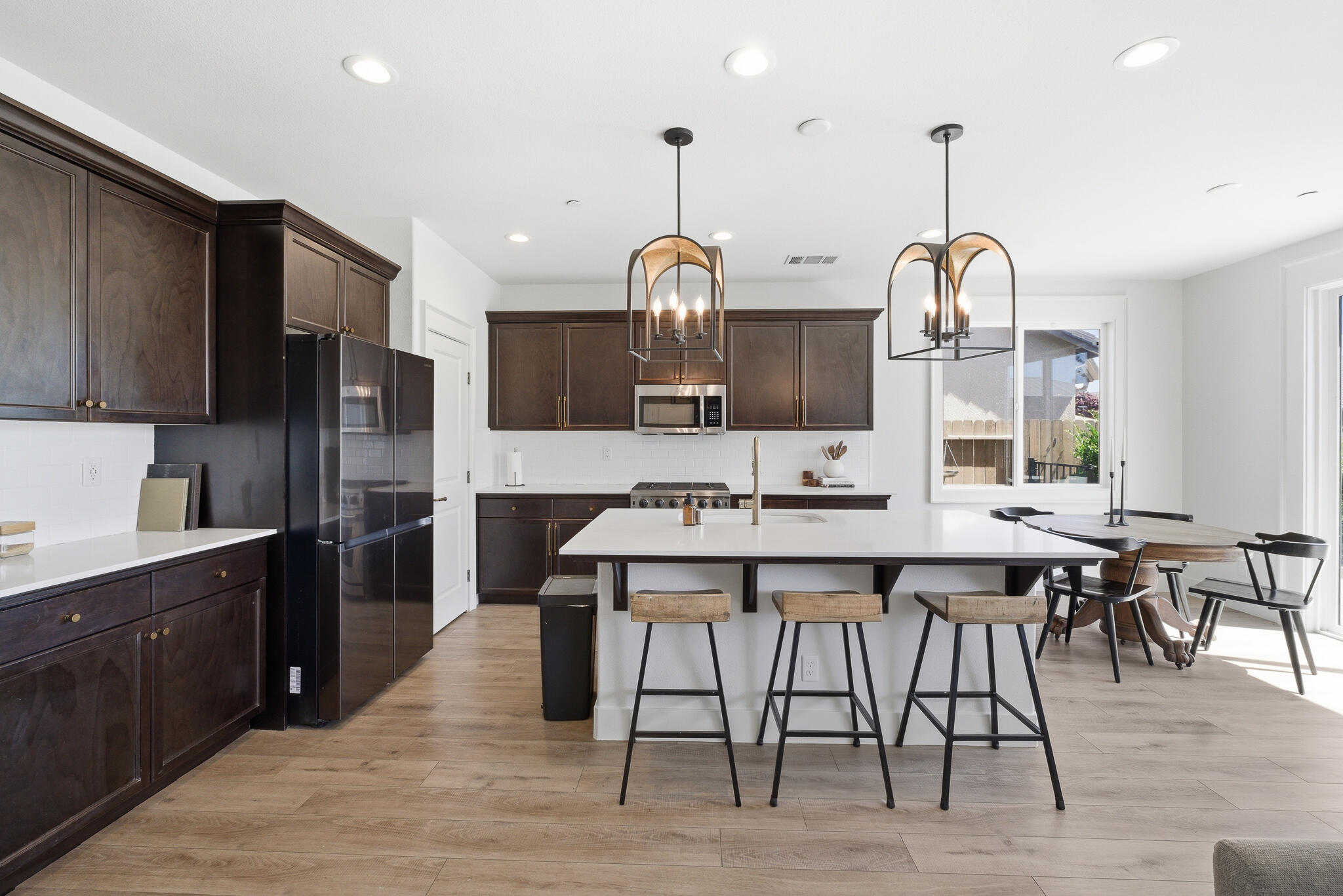 6337 W Elowin Ave, Visalia, CA 93291