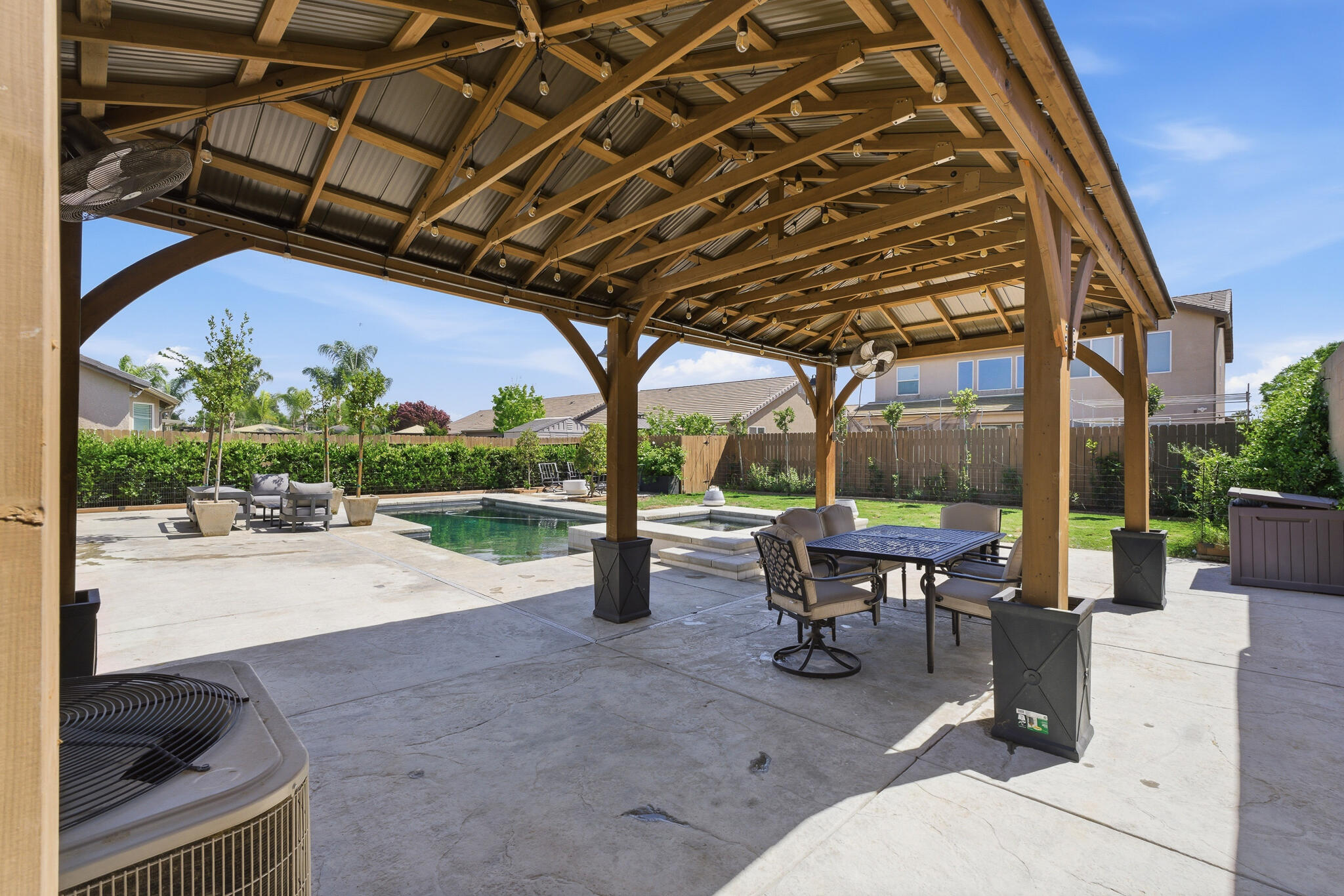 6337 W Elowin Ave, Visalia, CA 93291