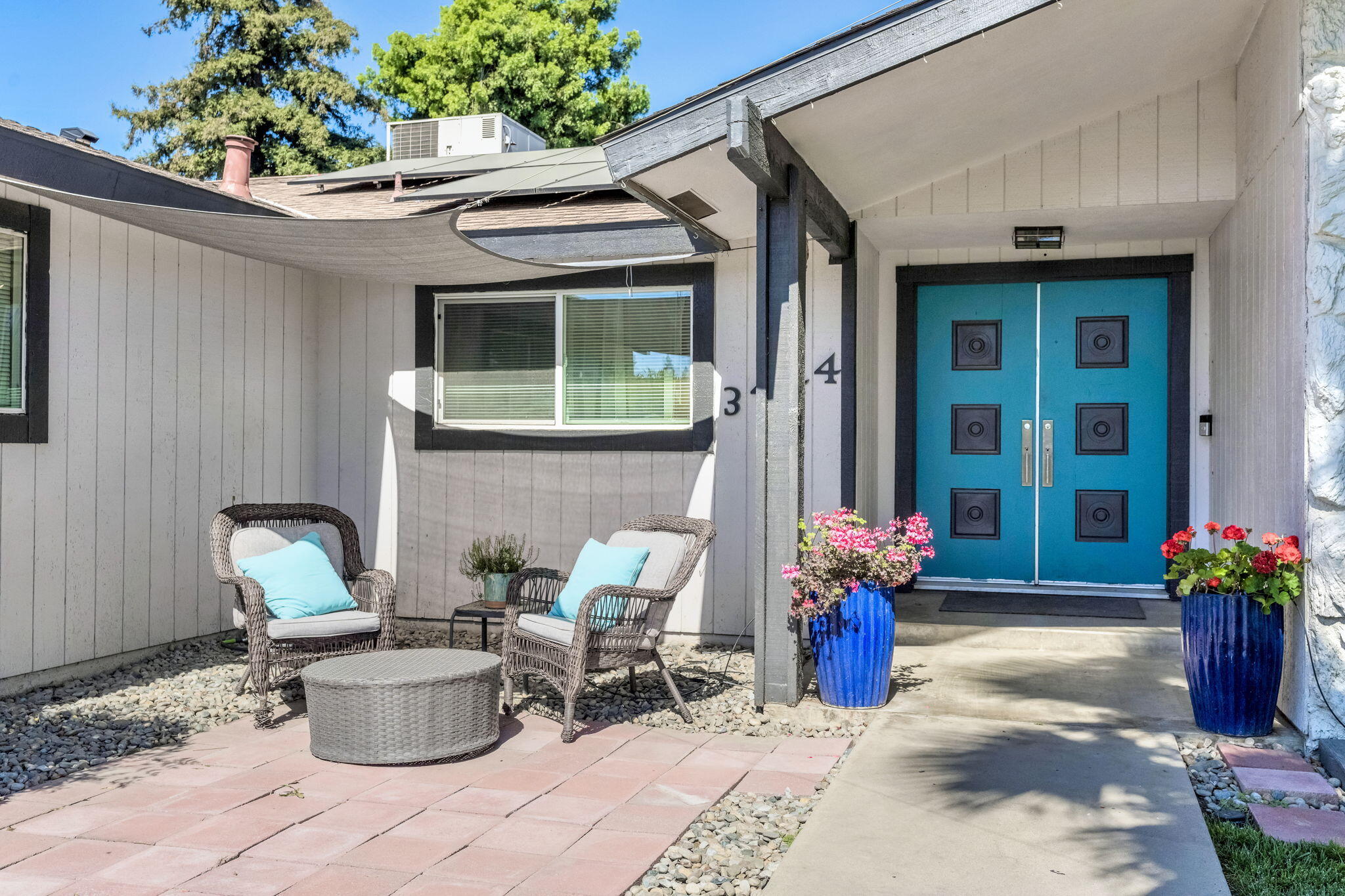 3444 W Coppola Ave, Visalia, CA 93277