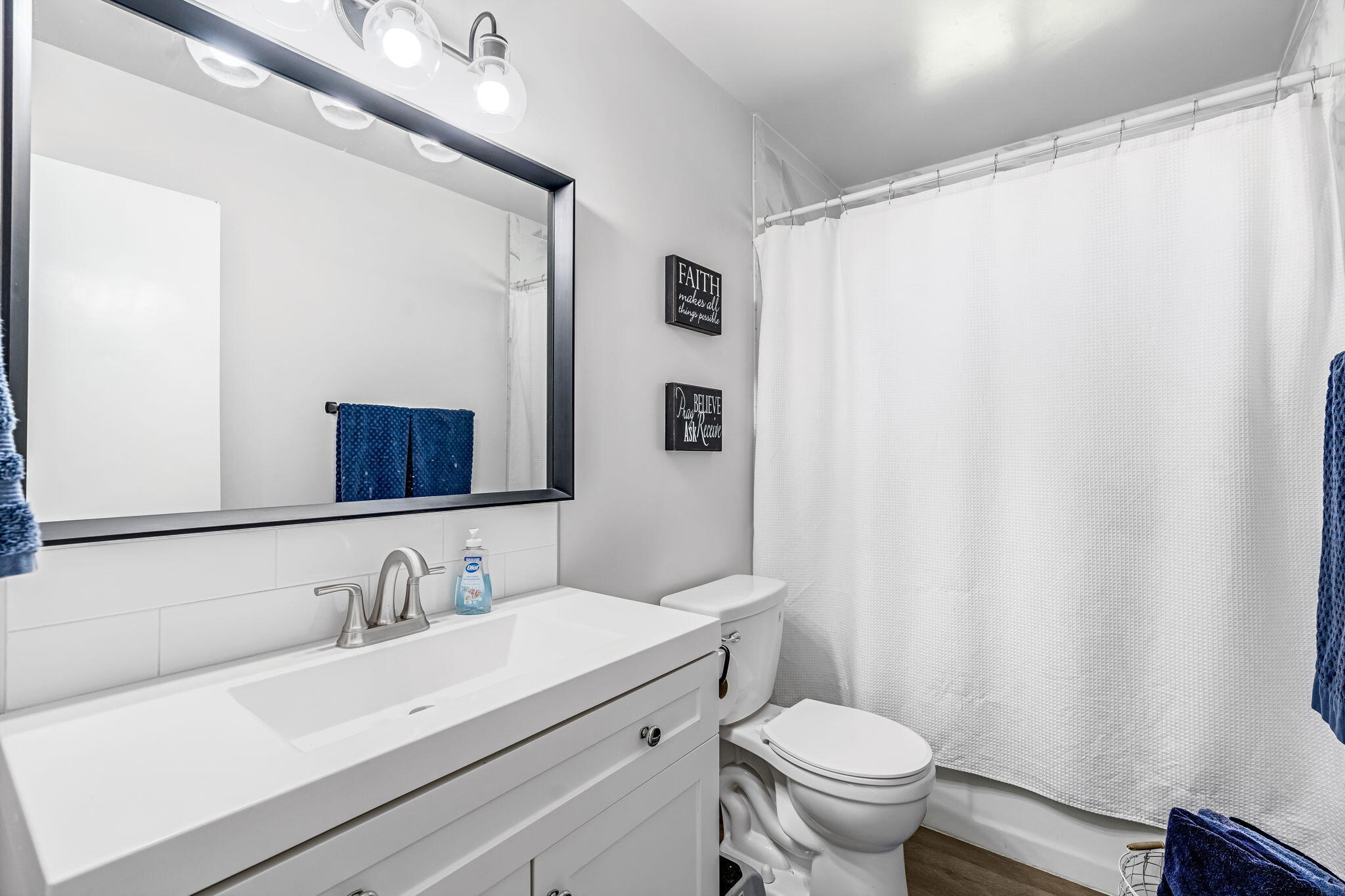 3444 W Coppola Ave, Visalia, CA 93277