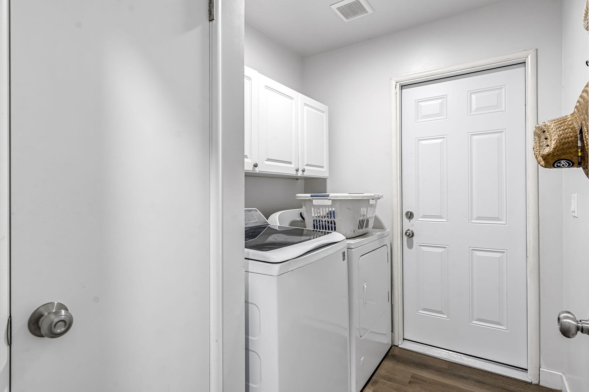 3444 W Coppola Ave, Visalia, CA 93277