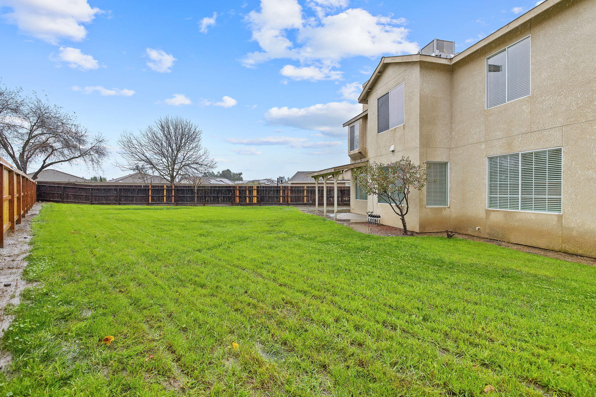 3232 N Zion Cir, Hanford, CA 93230