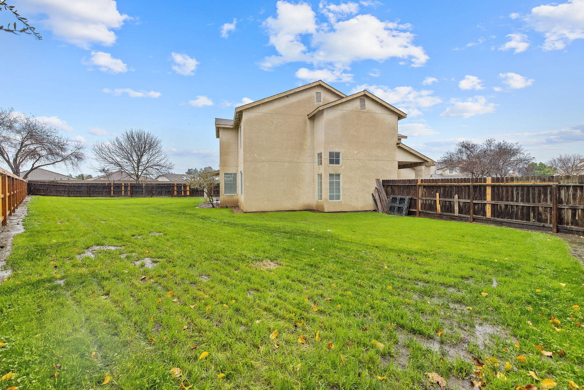 3232 N Zion Cir, Hanford, CA 93230