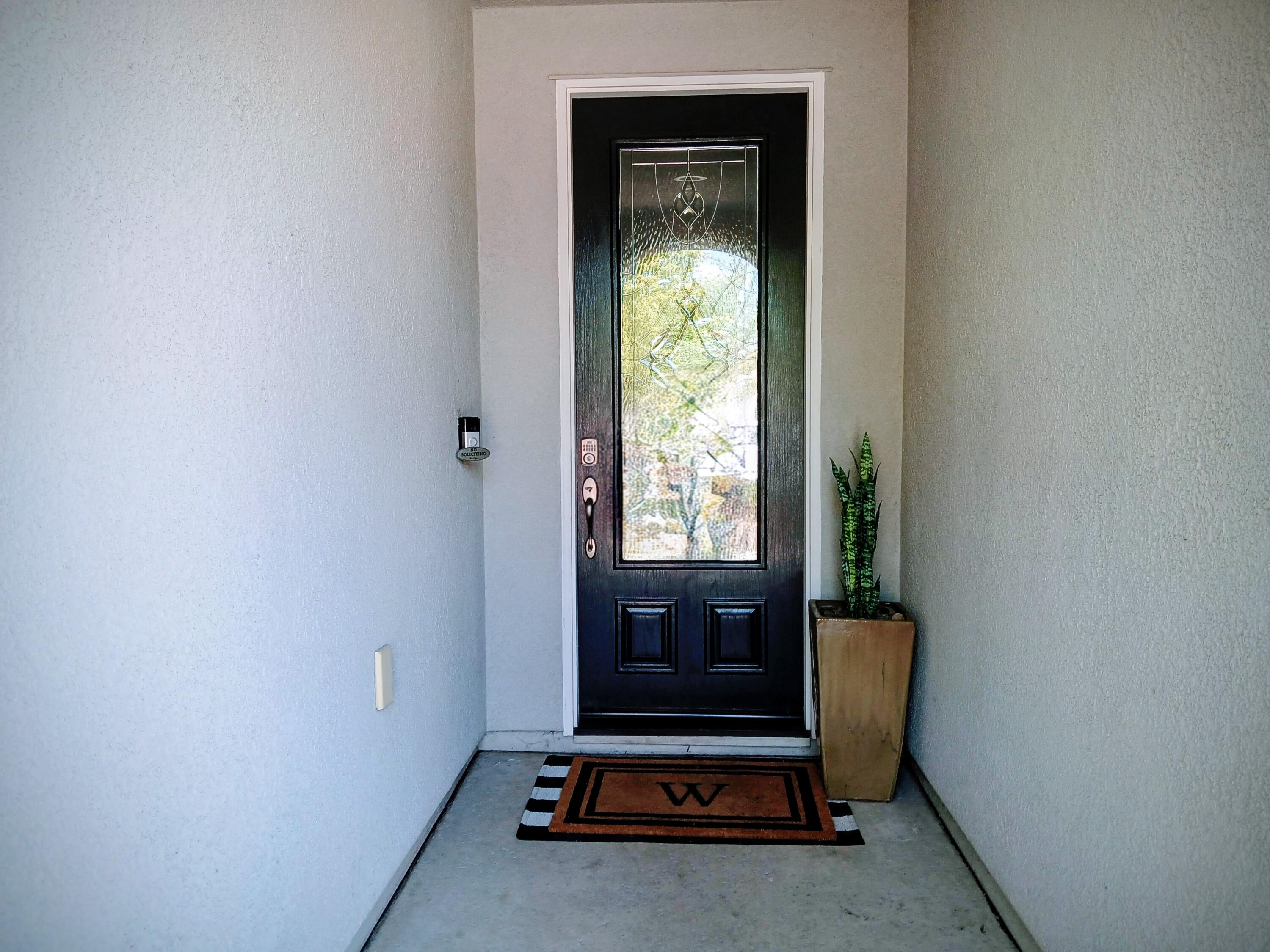 3827 E Harter Ct, Visalia, CA 93292