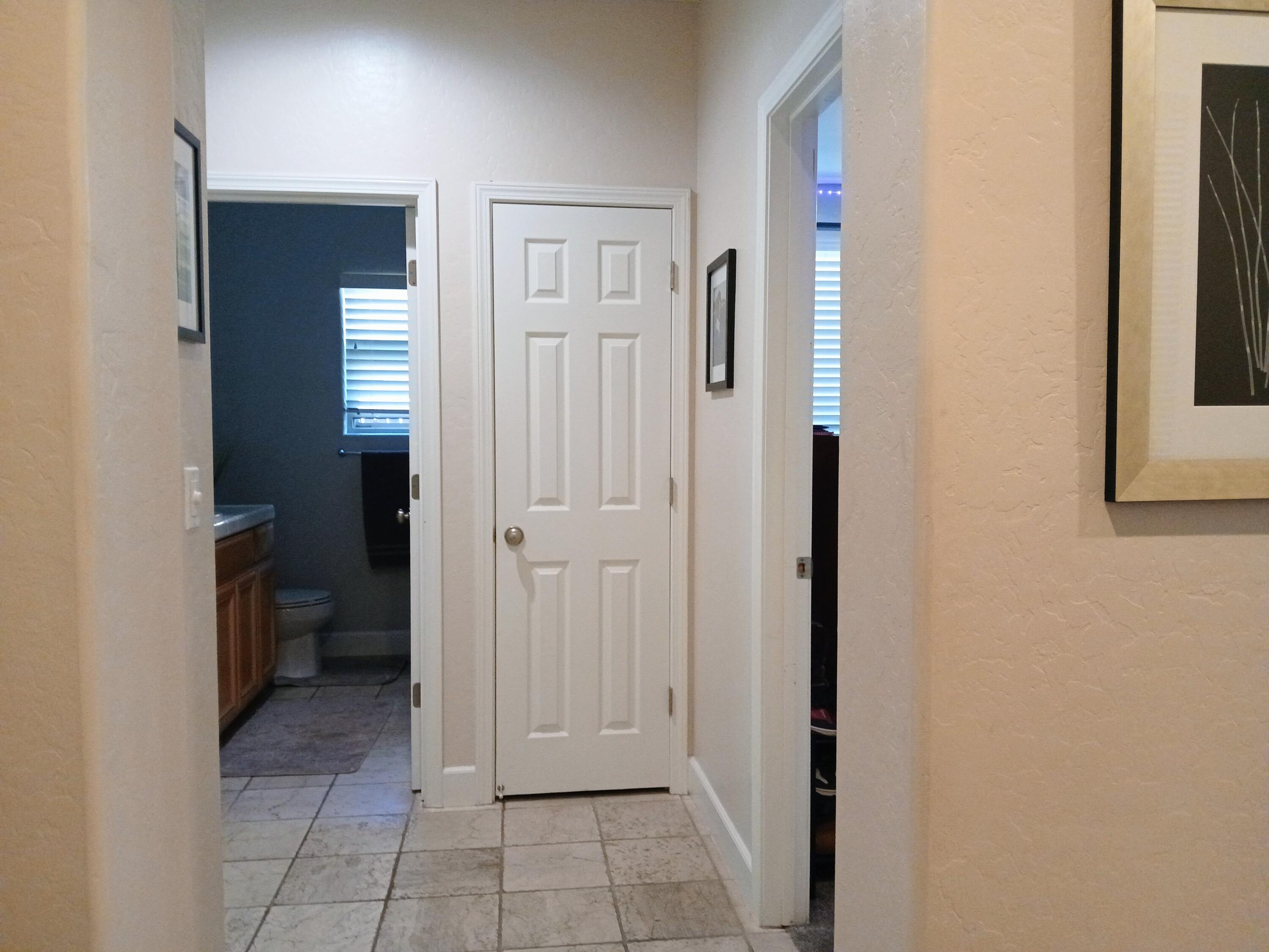 3827 E Harter Ct, Visalia, CA 93292