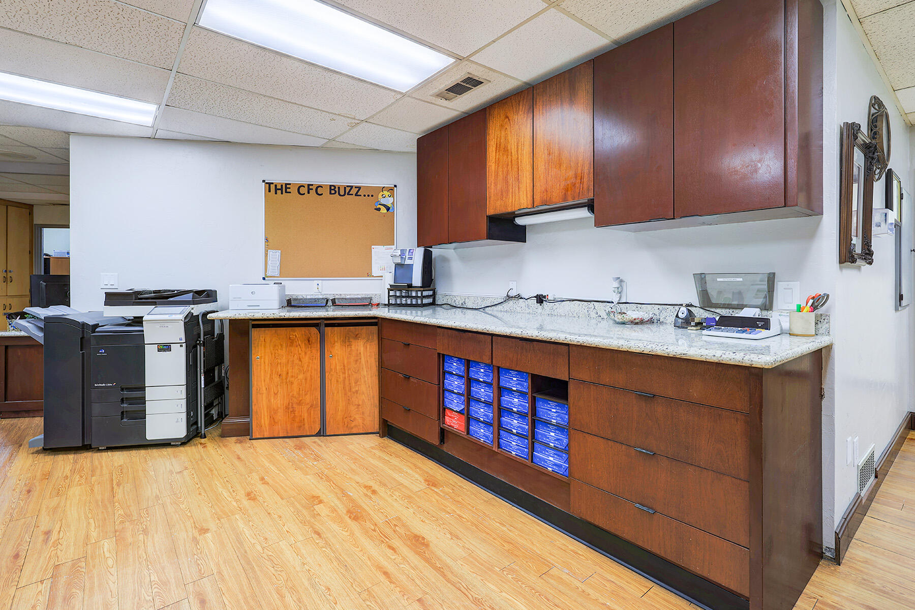 306 N Conyer St, Visalia, CA 93291