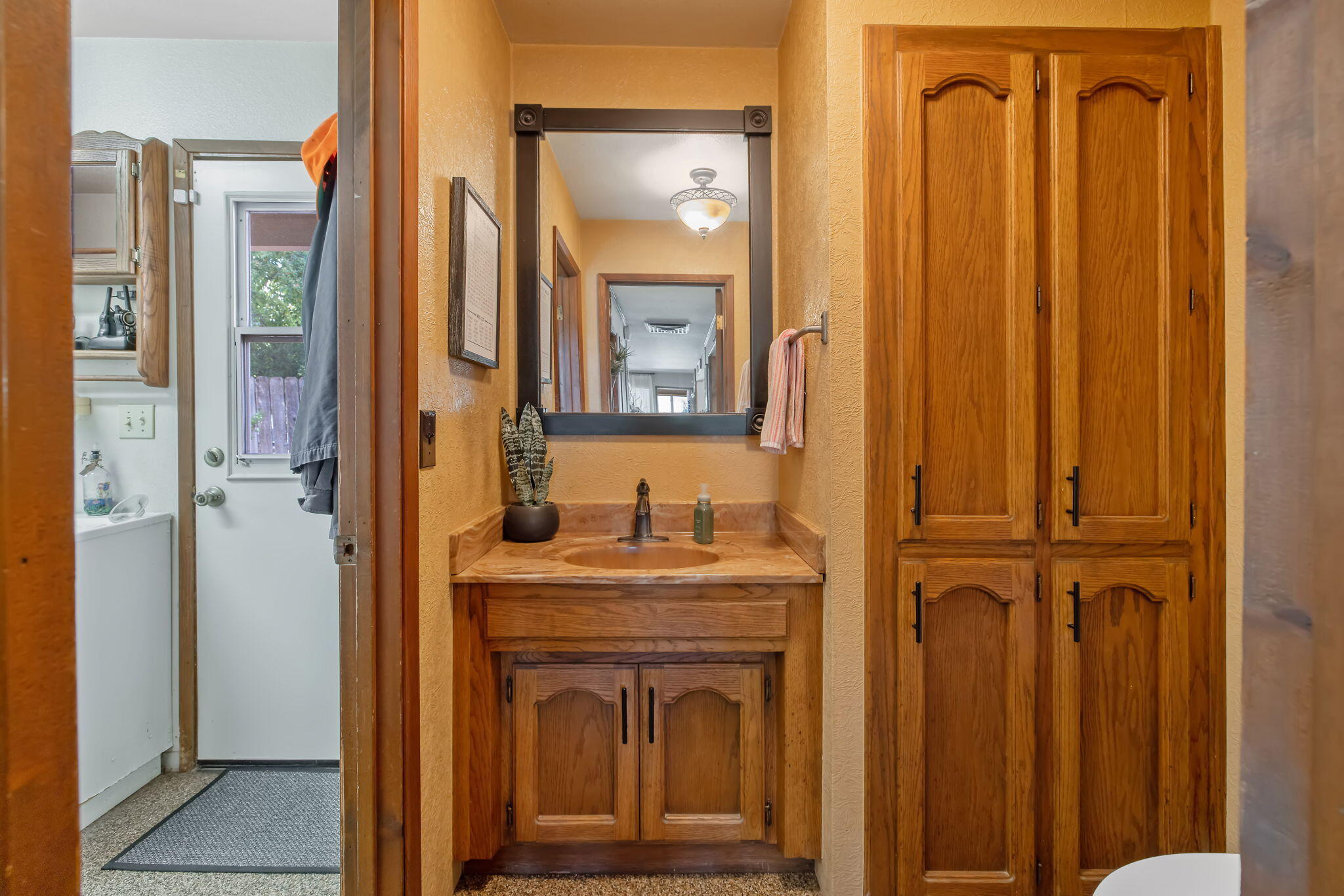 19811 S Rd 188, Strathmore, CA 93267