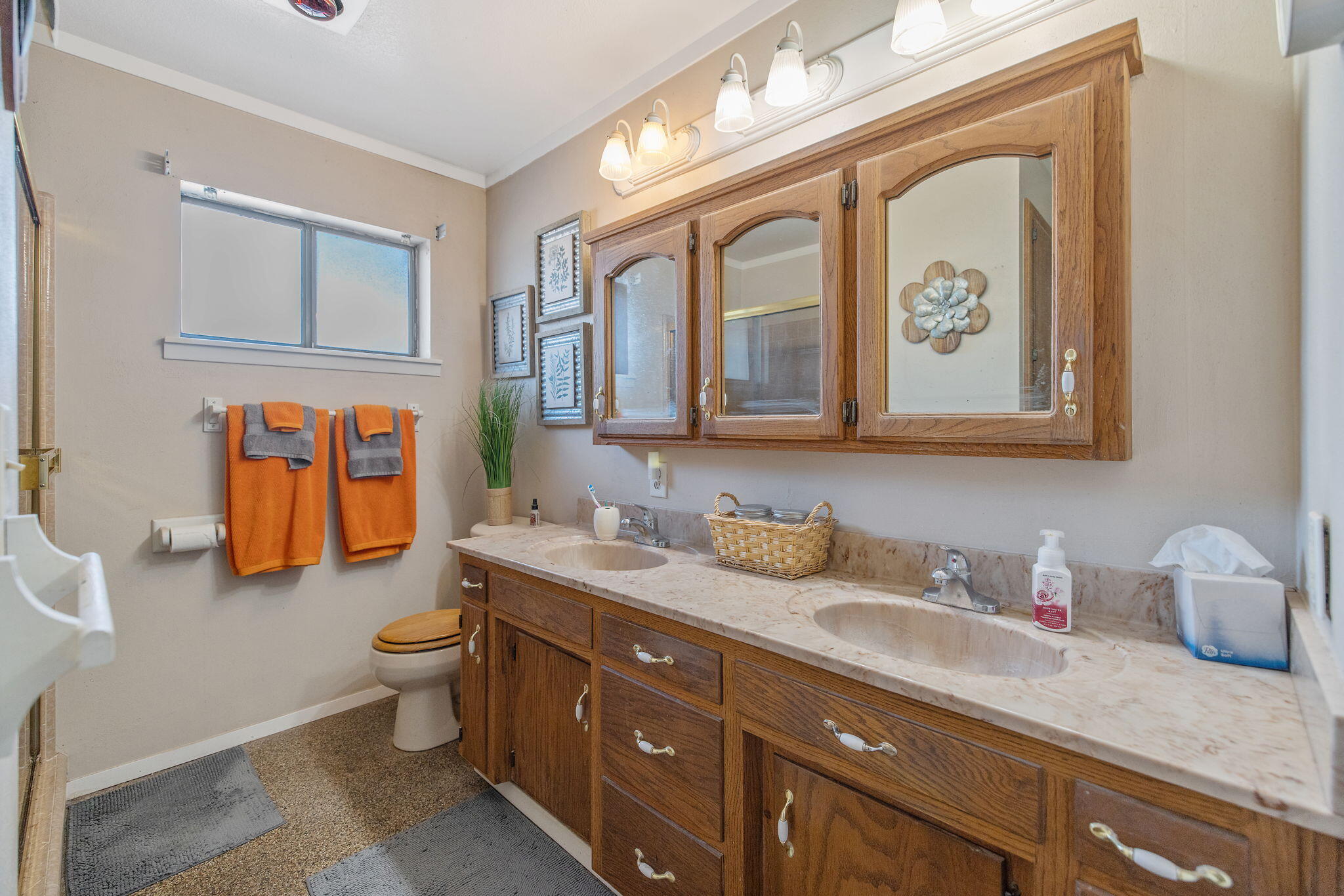 19811 S Rd 188, Strathmore, CA 93267