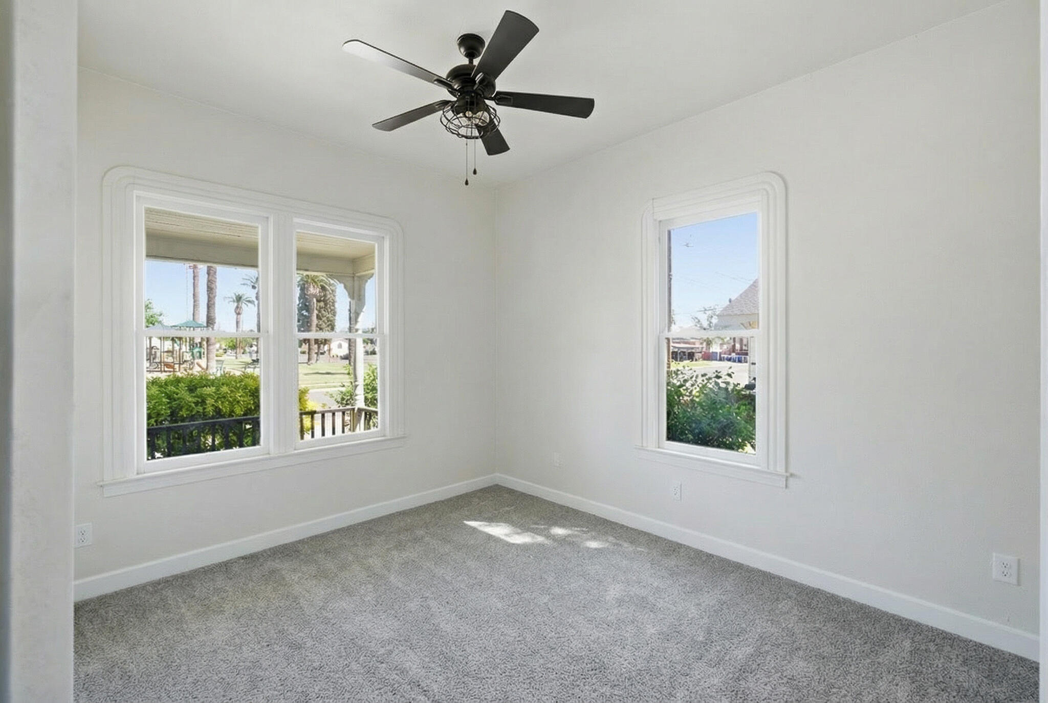 121 E Elm St, Hanford, CA 93230