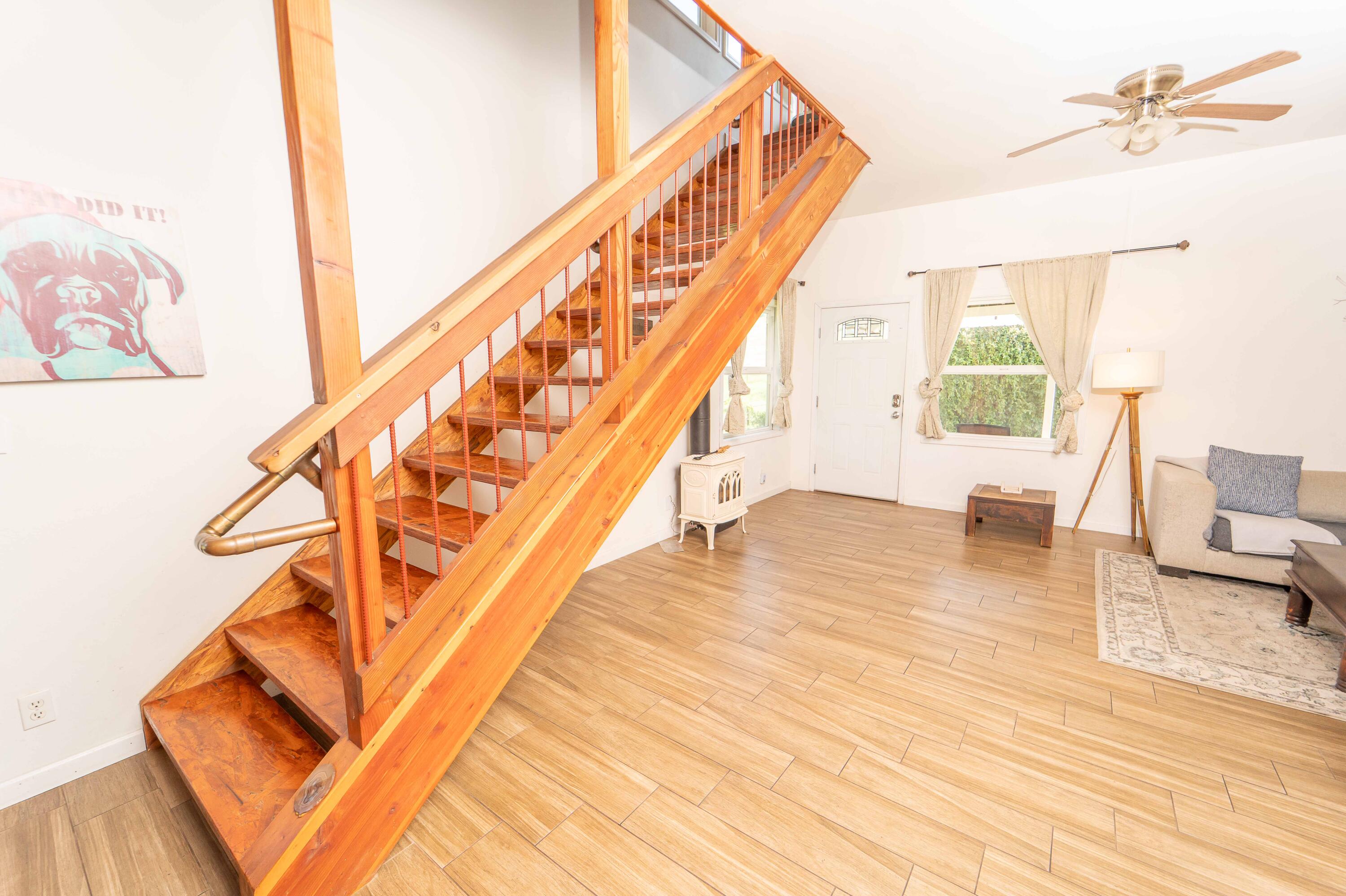 40716 Old Three Rivers Rd, Three Rivers, CA 93271