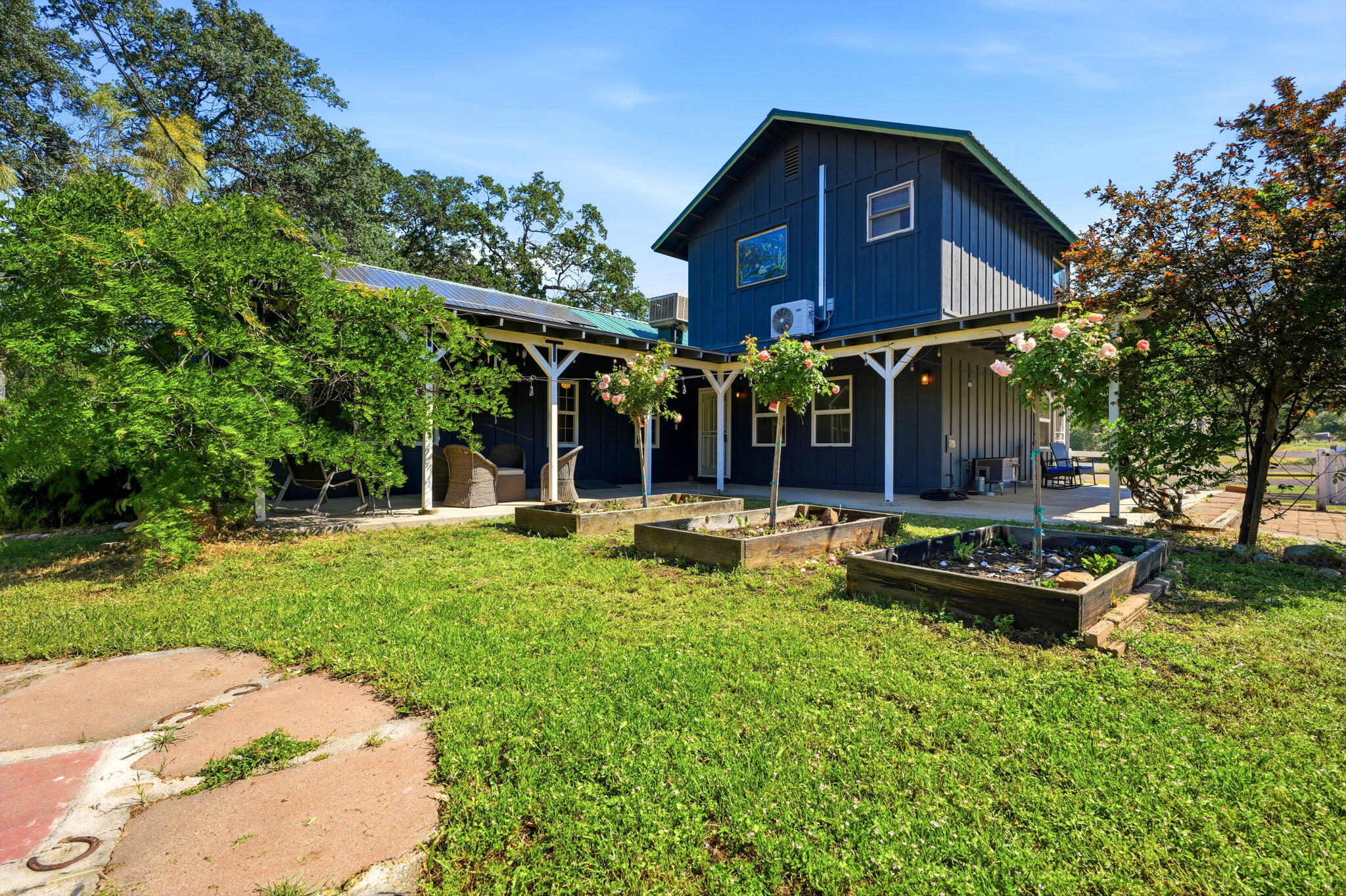 40716 Old Three Rivers Rd, Three Rivers, CA 93271