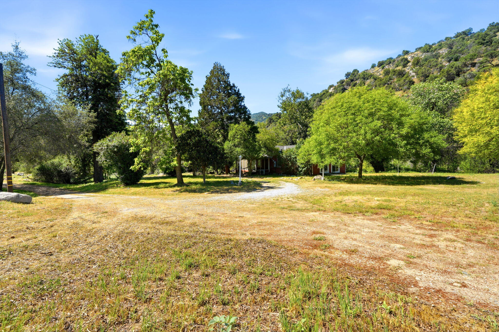 44231 North Fork Dr, Three Rivers, CA 93271