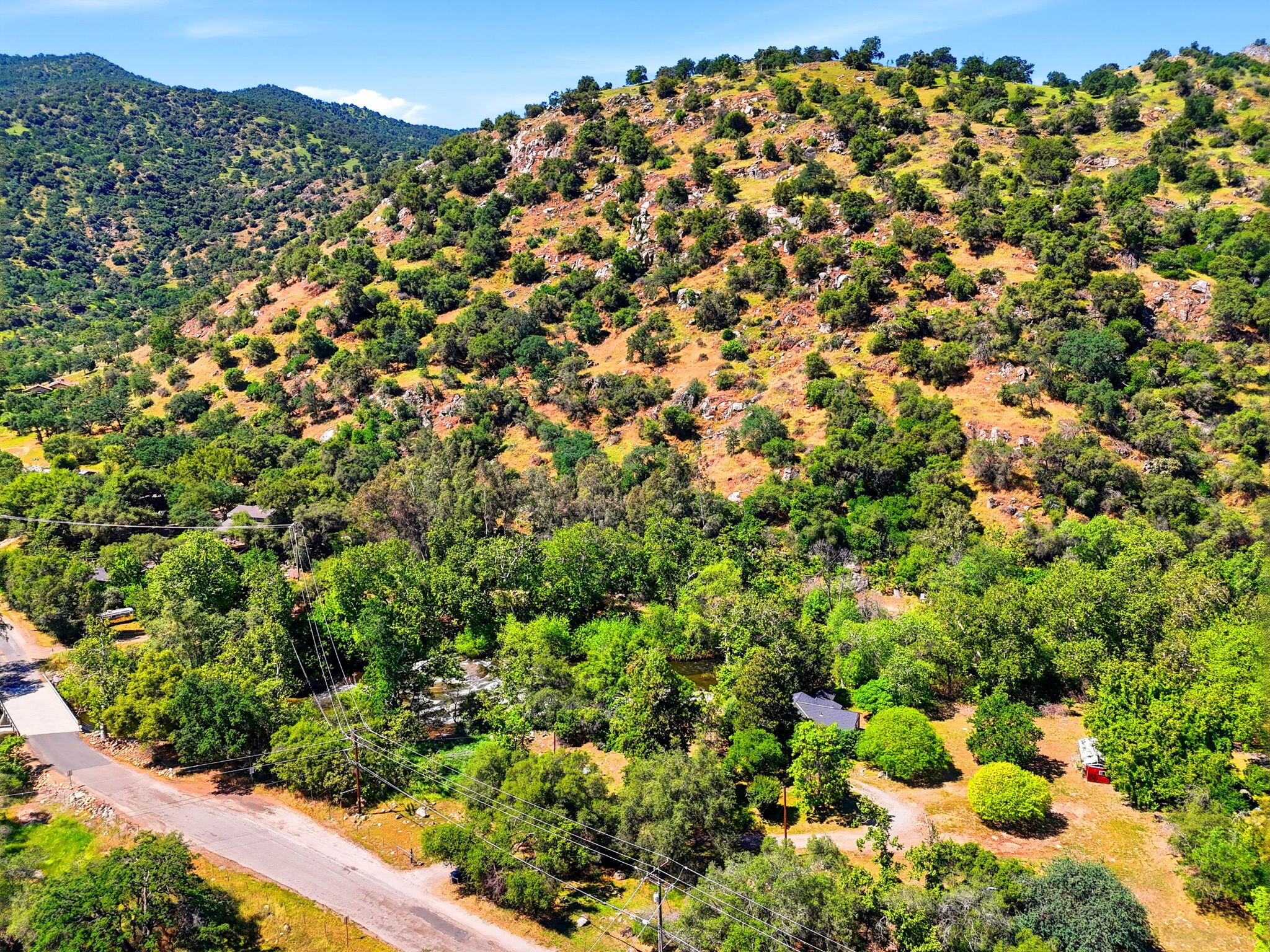 44231 North Fork Dr, Three Rivers, CA 93271
