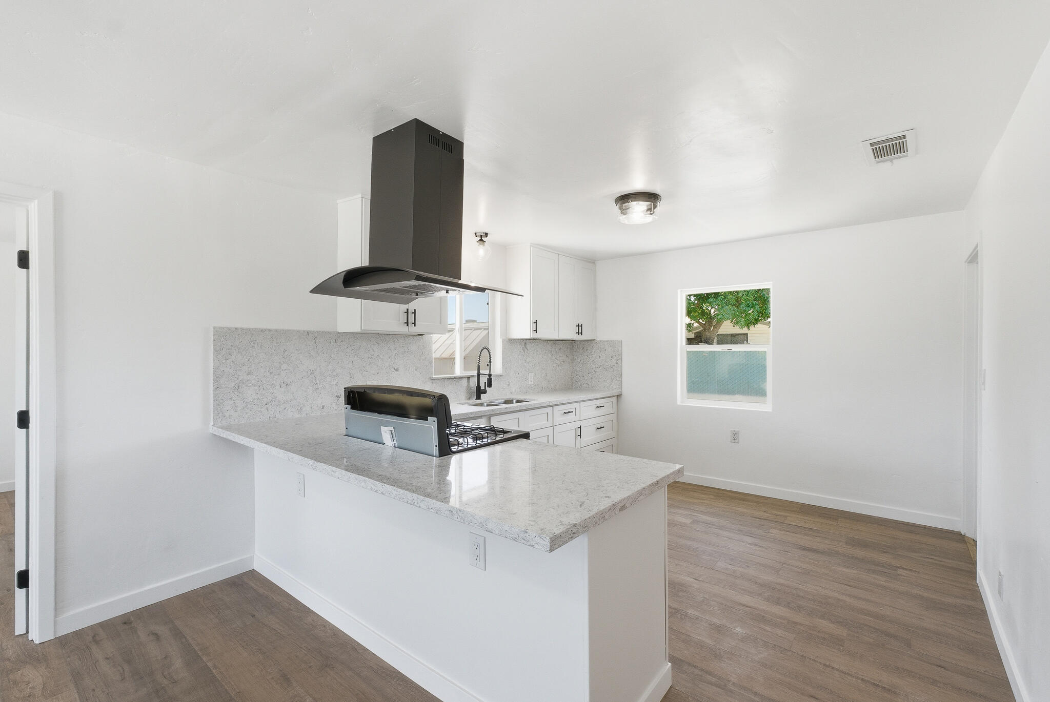 110 Edwards St, Kettleman City, CA 93239