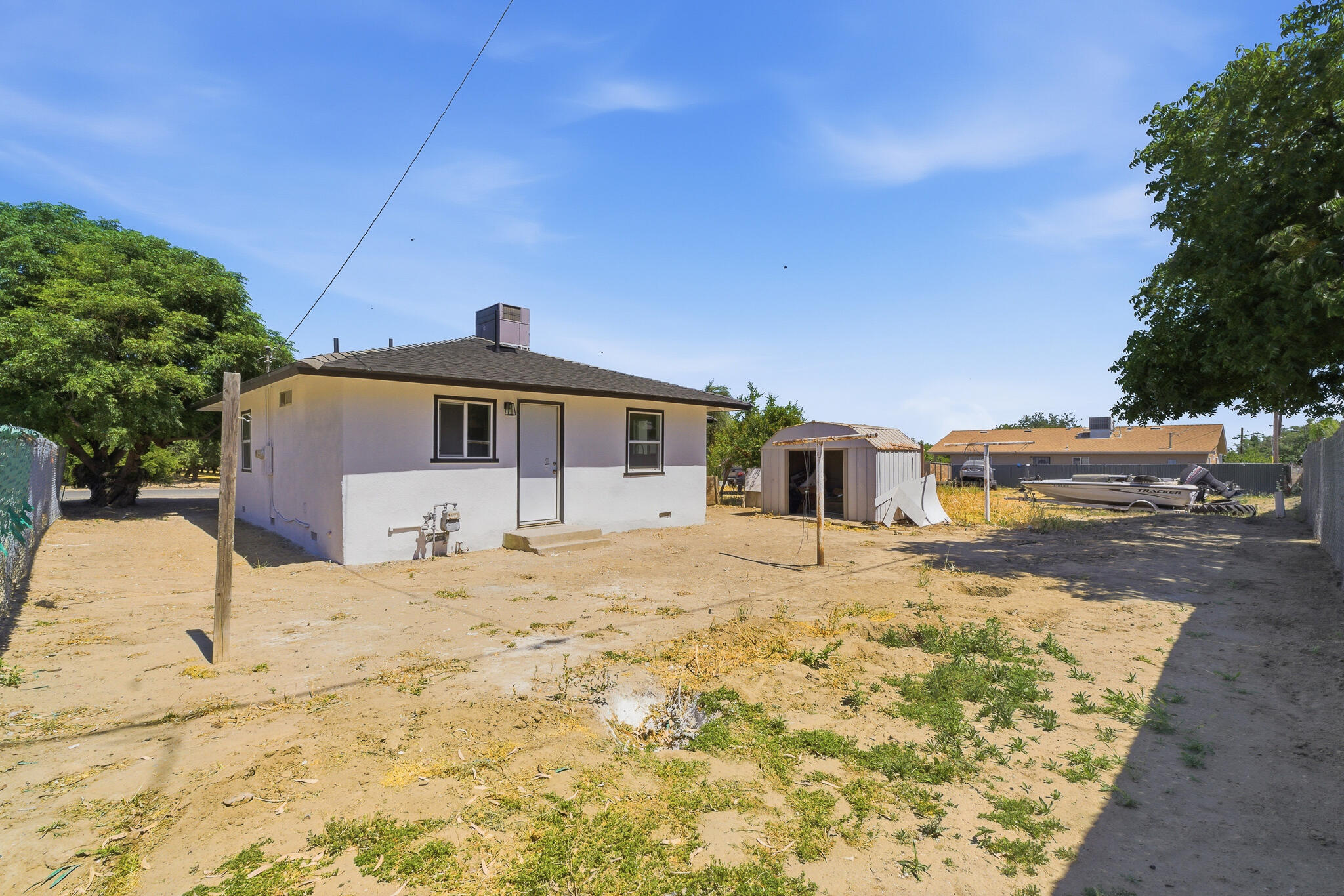110 Edwards St, Kettleman City, CA 93239