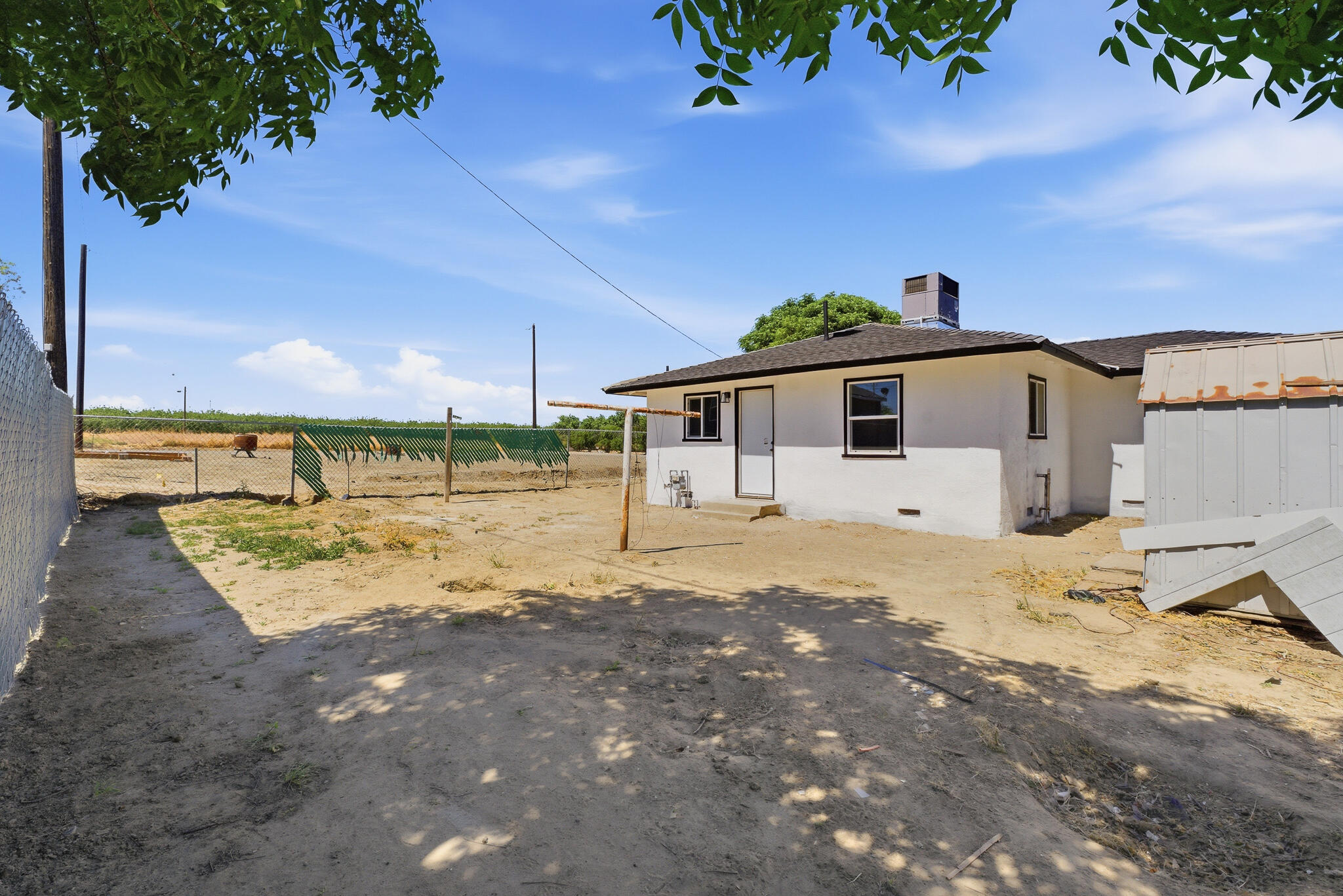 110 Edwards St, Kettleman City, CA 93239