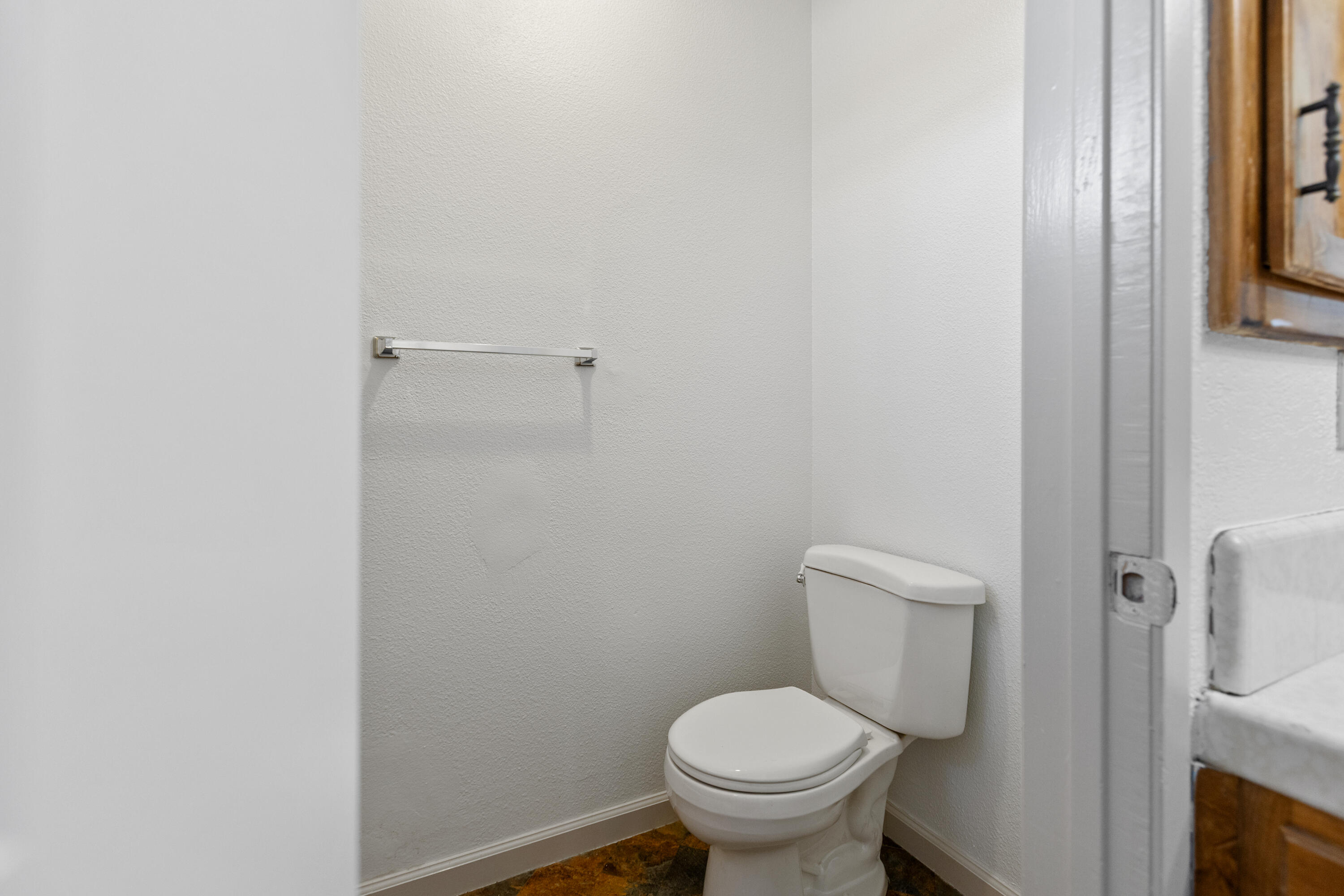 91 Heatherwood Ct, Porterville, CA 93257