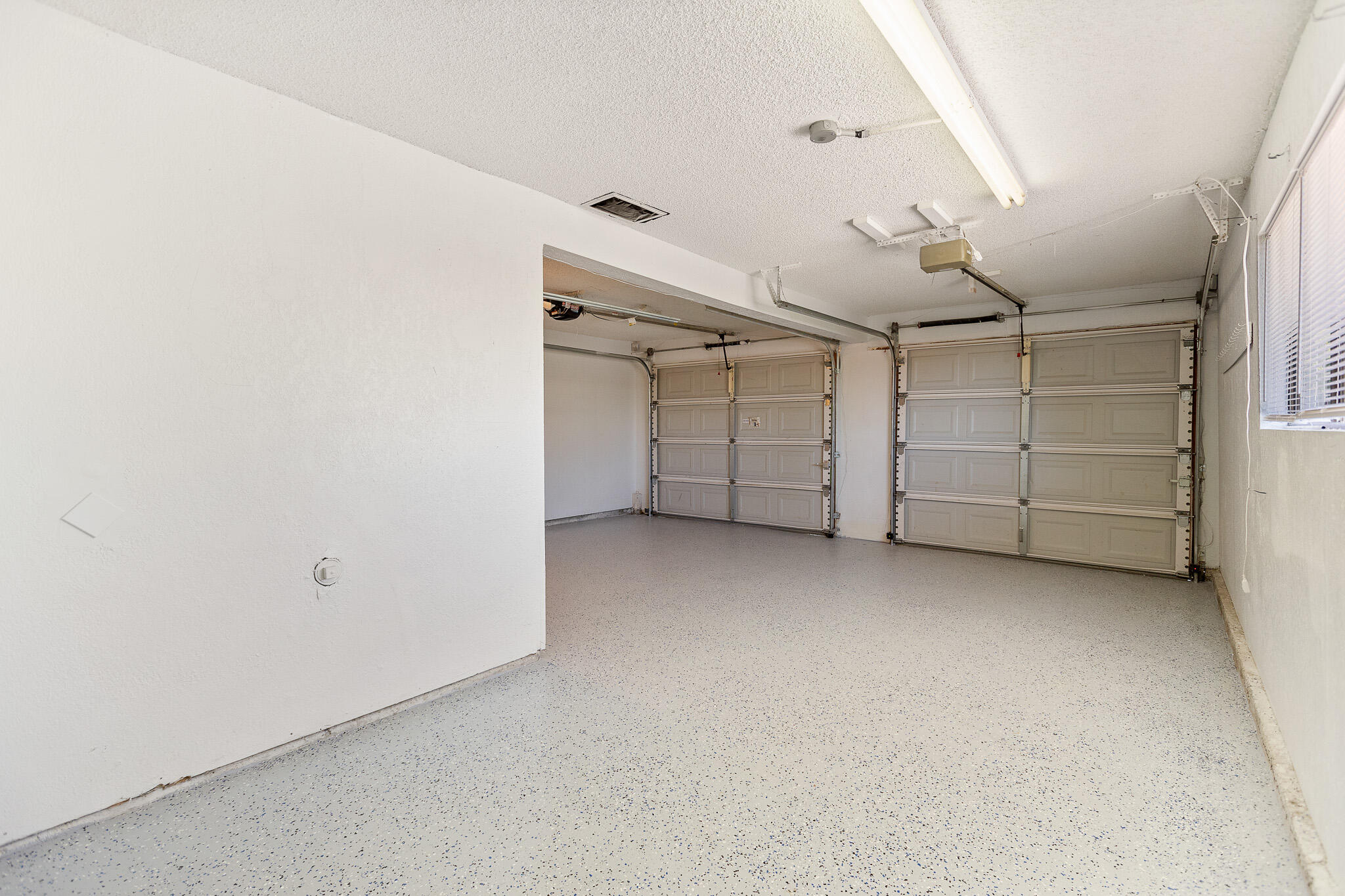 91 Heatherwood Ct, Porterville, CA 93257