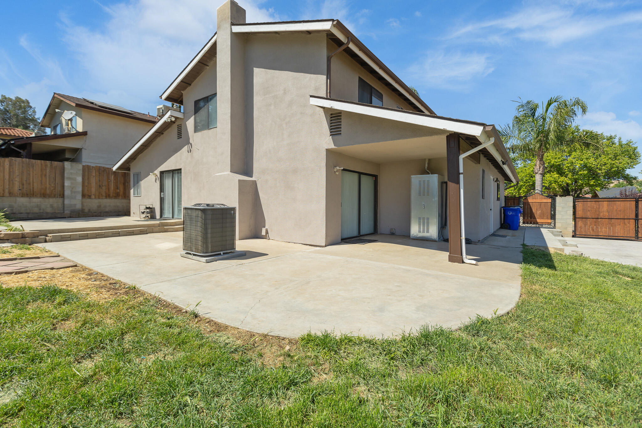 91 Heatherwood Ct, Porterville, CA 93257