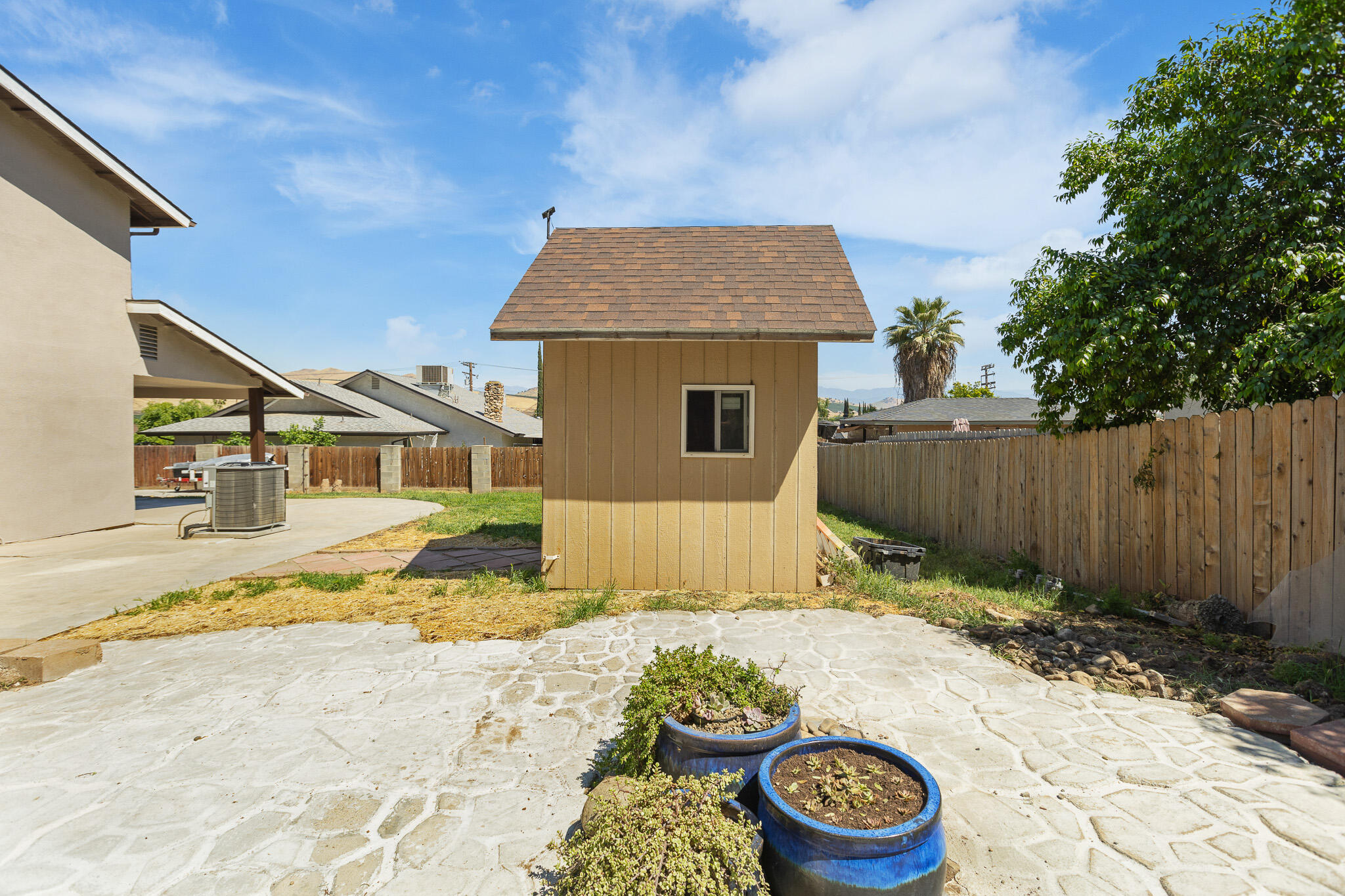 91 Heatherwood Ct, Porterville, CA 93257