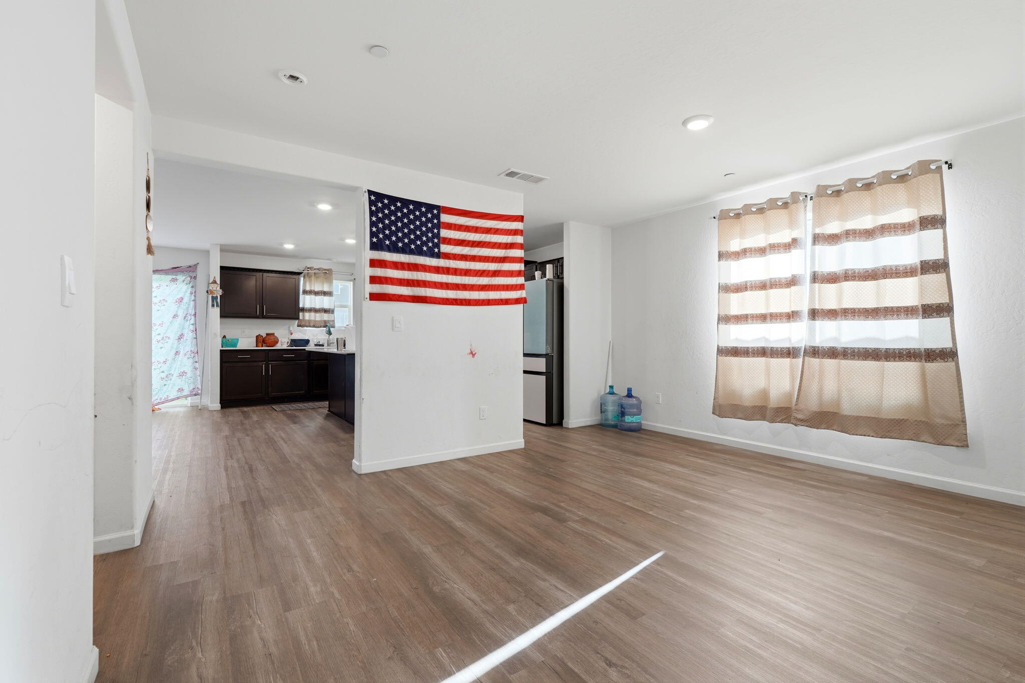 2456 Wolf Creek Pl, Tulare, CA 93274