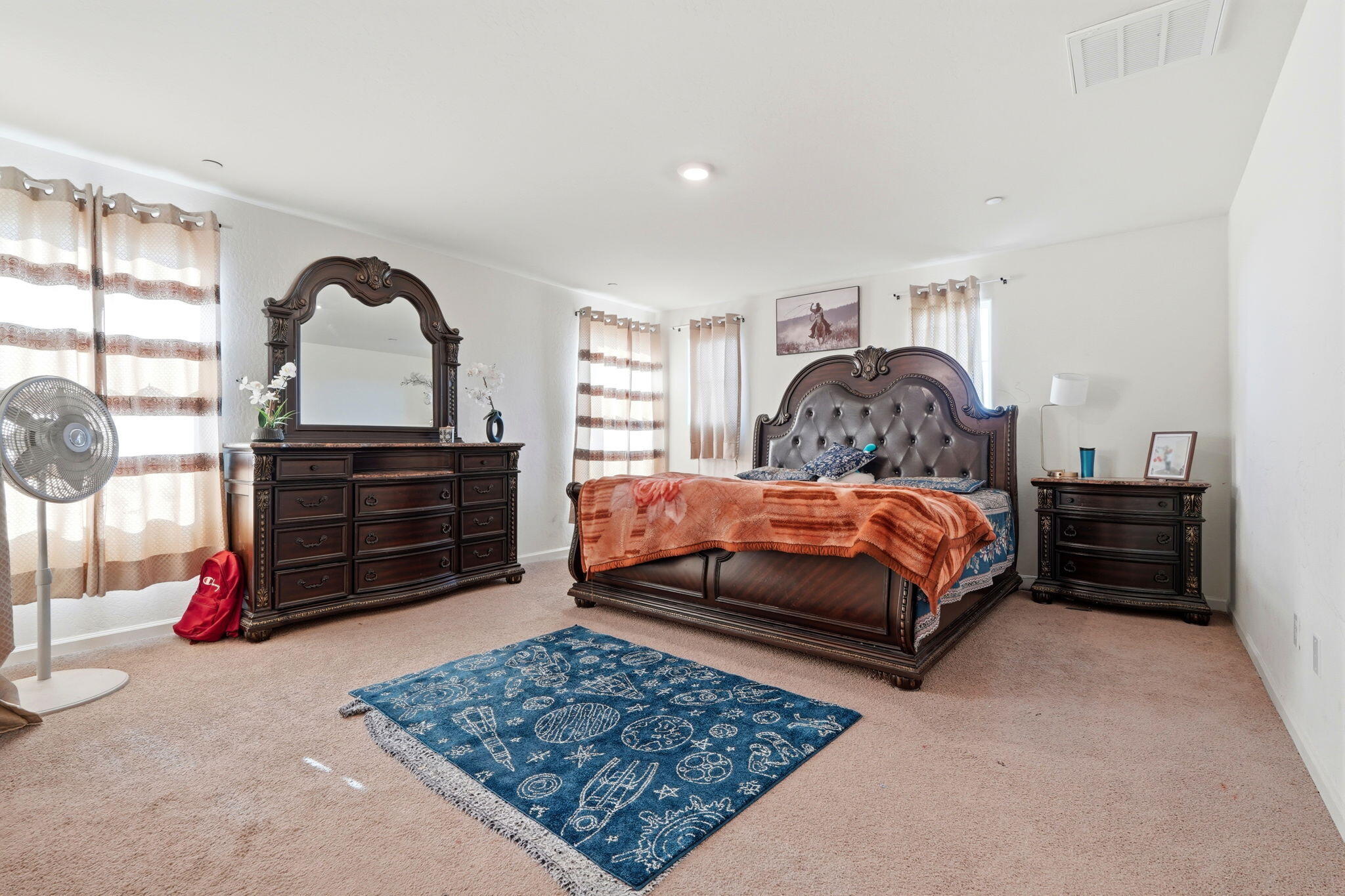 2456 Wolf Creek Pl, Tulare, CA 93274