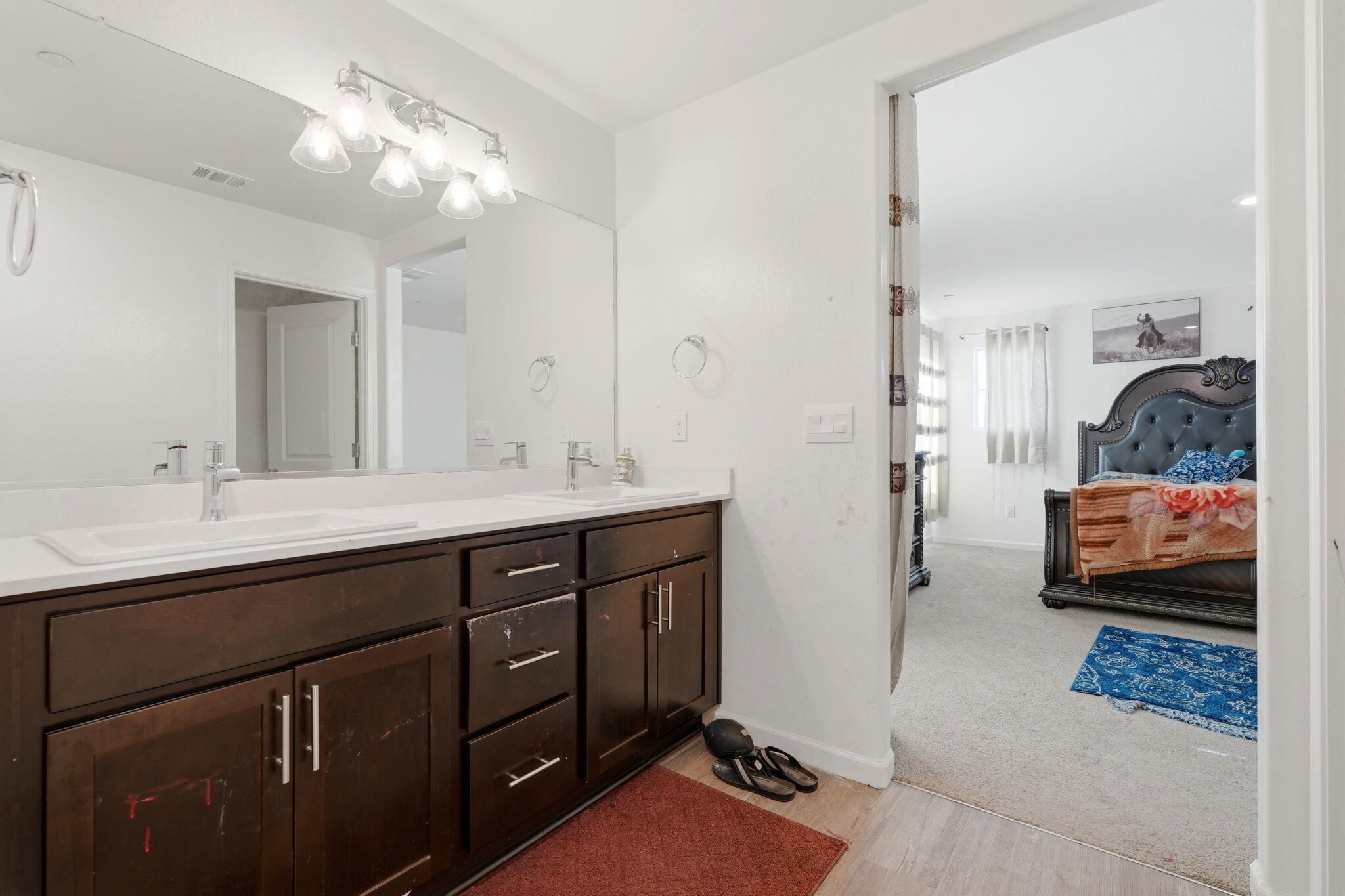 2456 Wolf Creek Pl, Tulare, CA 93274