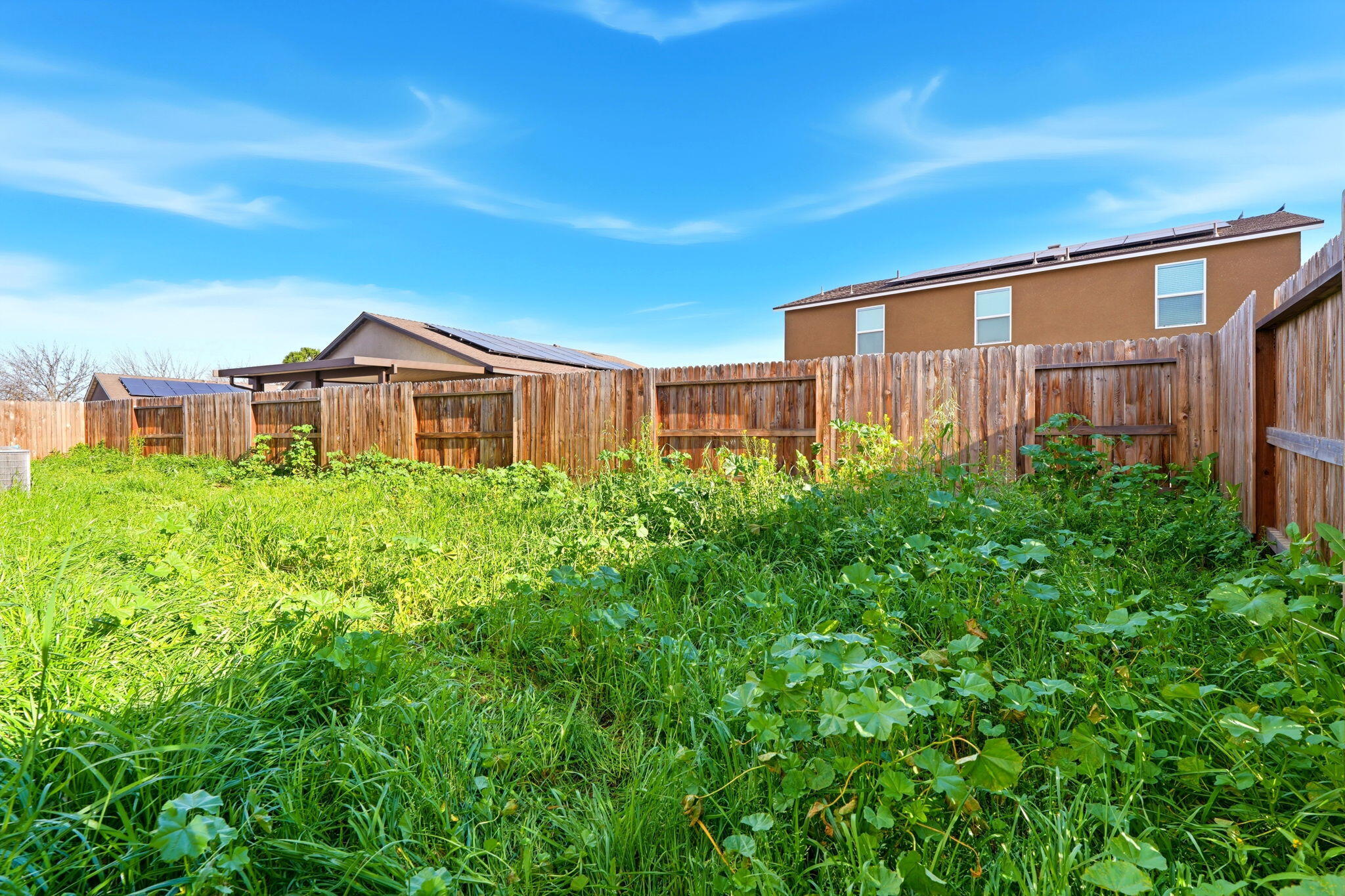 2456 Wolf Creek Pl, Tulare, CA 93274