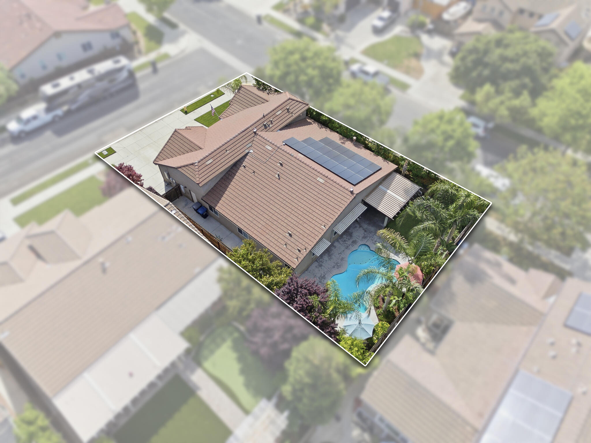 1301 N University Ct, Visalia, CA 93291