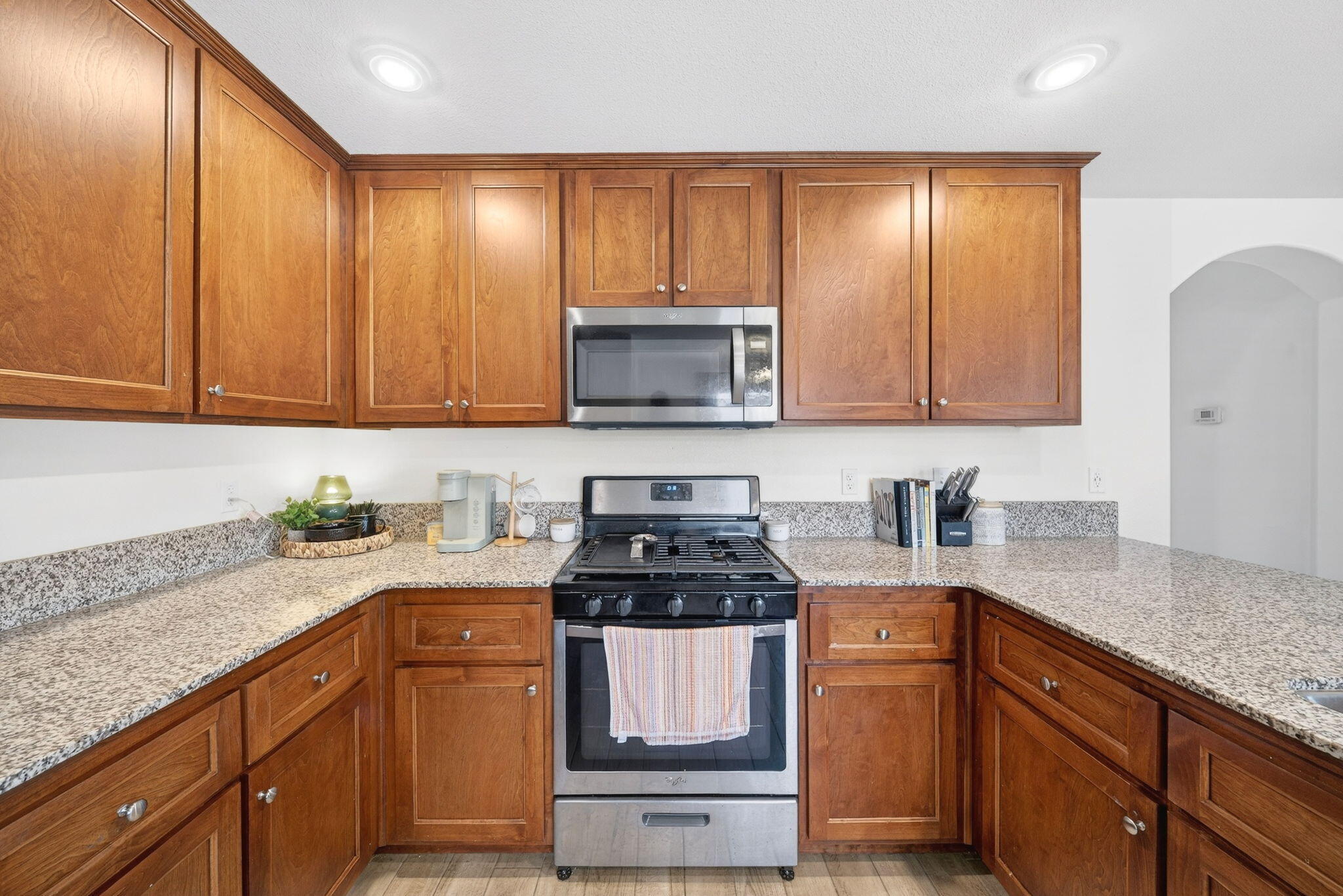 2611 W W Theta Ave, Porterville, CA 93257