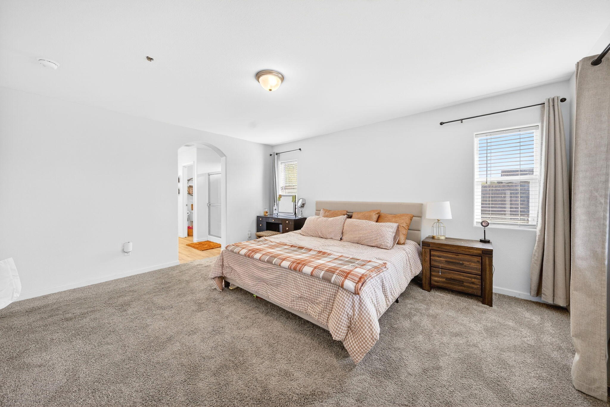 2611 W W Theta Ave, Porterville, CA 93257