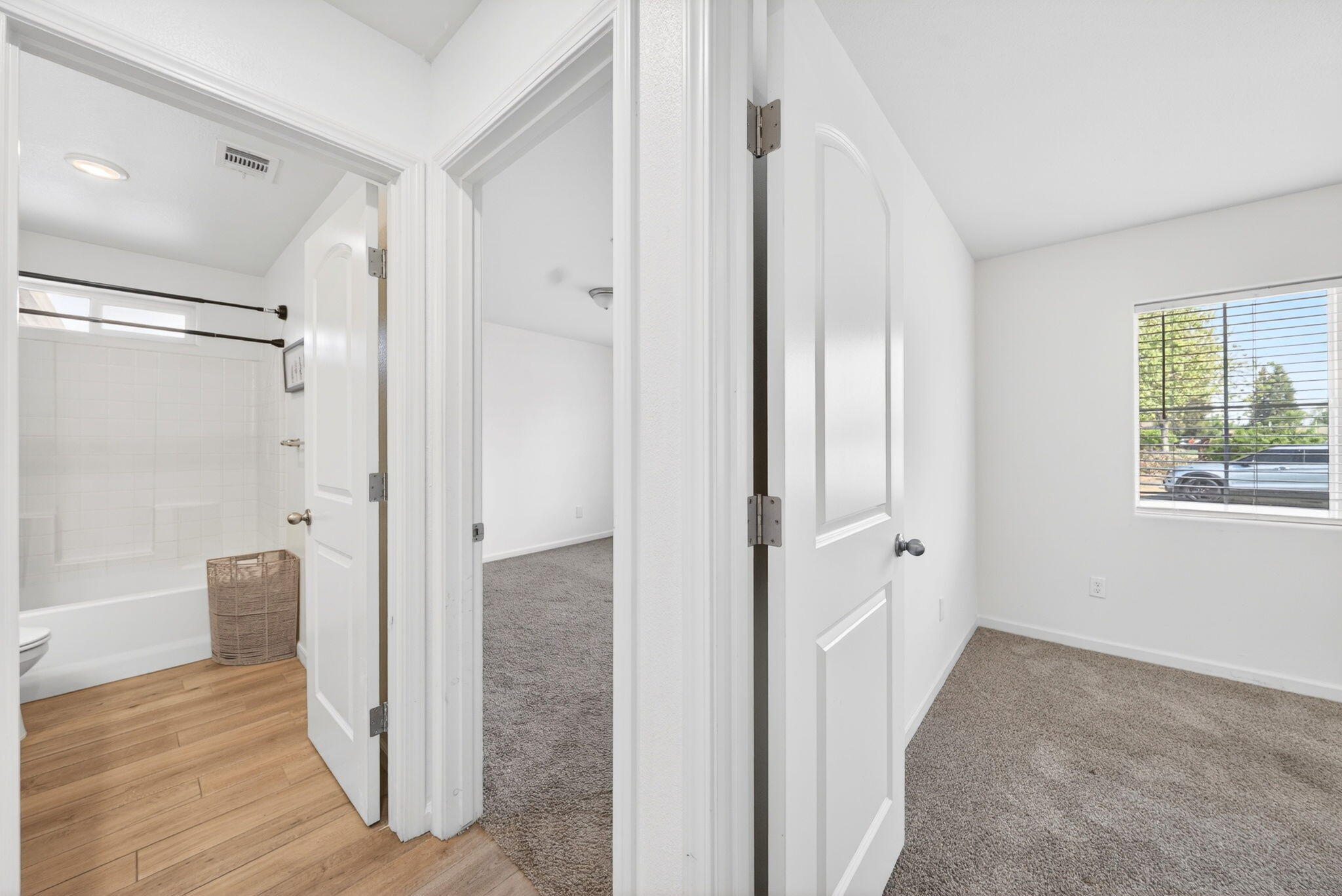 2611 W W Theta Ave, Porterville, CA 93257