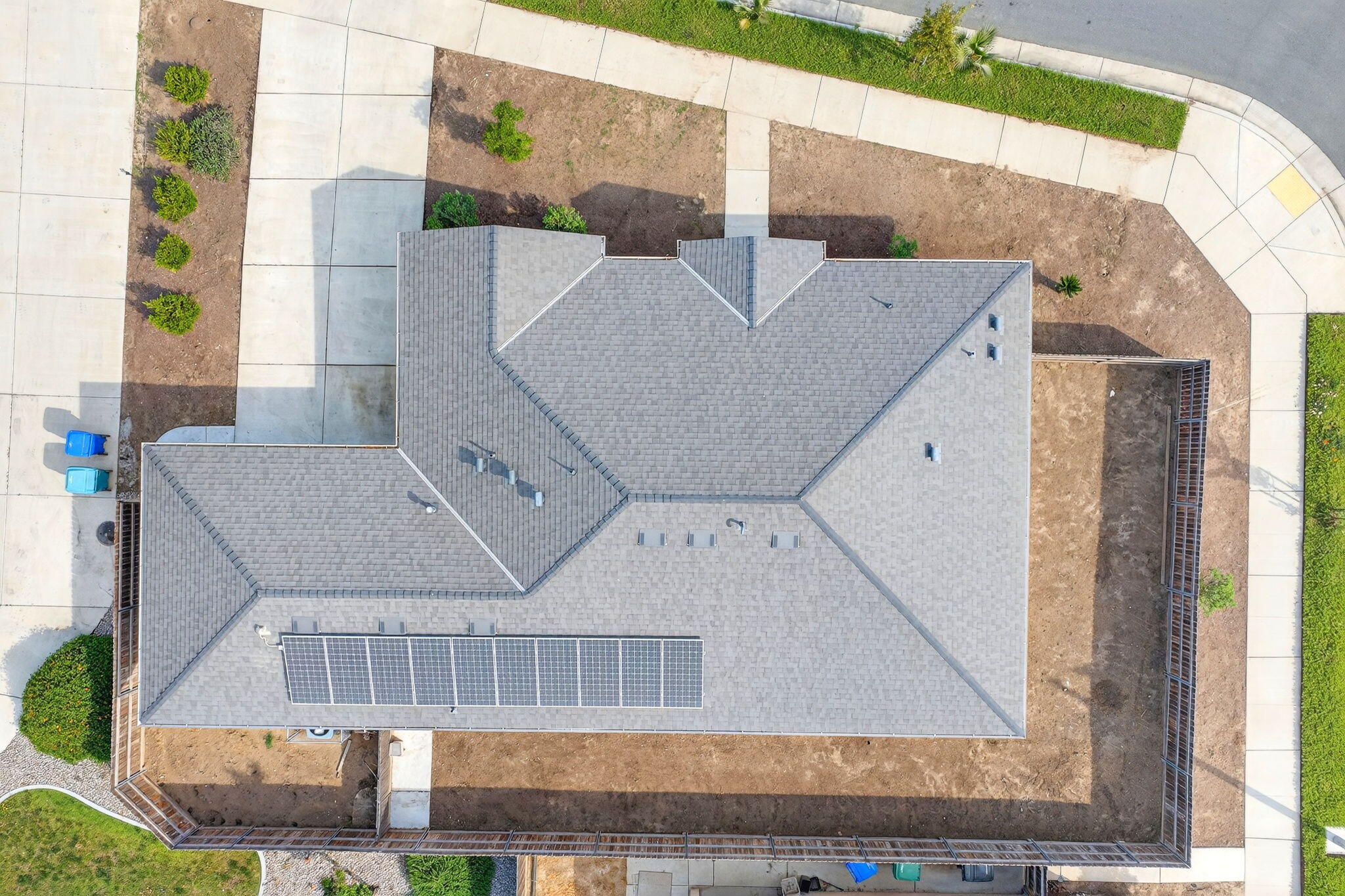 2611 W W Theta Ave, Porterville, CA 93257