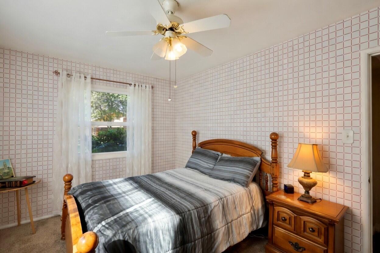 494 E Merritt Ave, Tulare, CA 93274