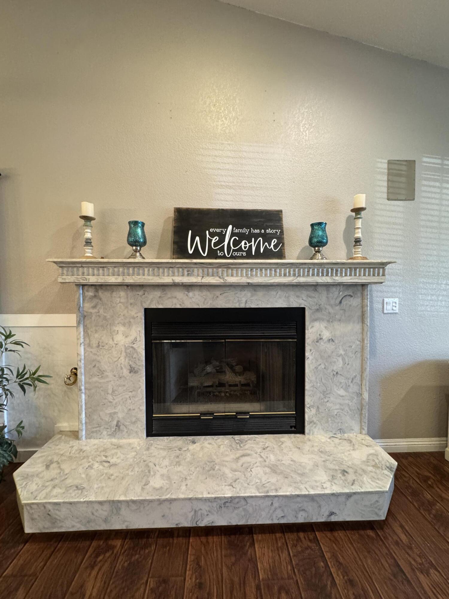 1827 E Evergreen Ct, Visalia, CA 93292