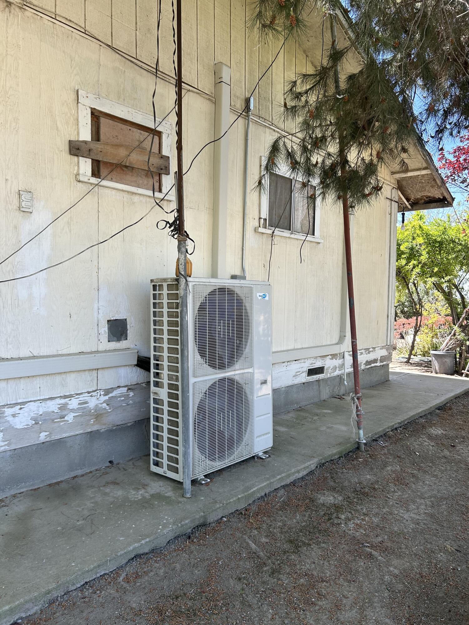 3312 Road 84, Earlimart, CA 93219